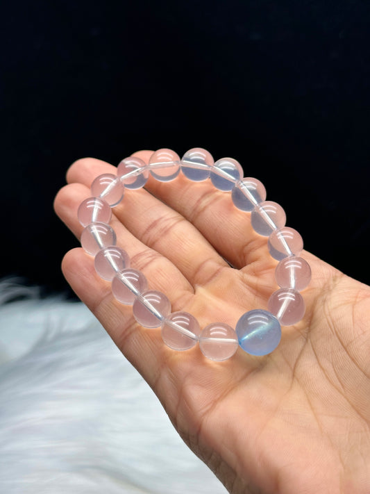 High Quality Rose Quartz & Aquamarine Crystal Bracelet – 10mm Beads, Madagascar Rose Quartz, Aquamarine Centerpiece