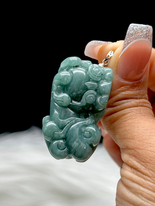 High-Quality Jade Pixiu Pendant – Hand-Carved Lucky Talisman with Sterling Silver Hook