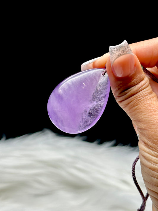 High-Quality Kunzite Crystal Drop Pendant Necklace – Natural Crystal on Thread Cord