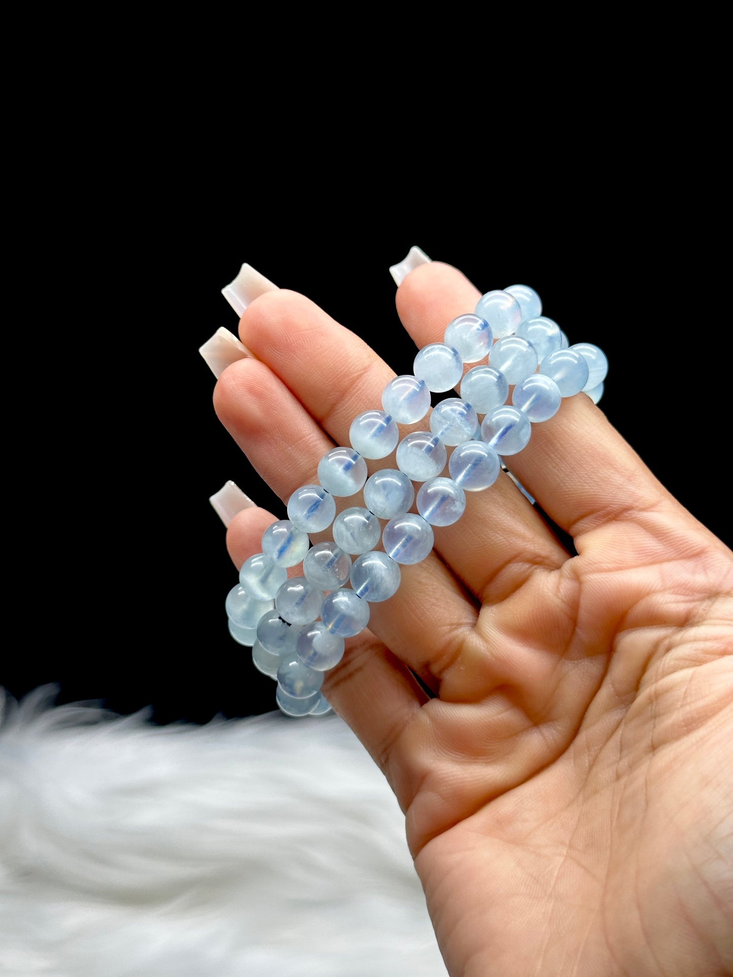 Natural Aquamarine Crystal Bracelet – 6mm Calming Gemstone Beads, Stretchable Cord