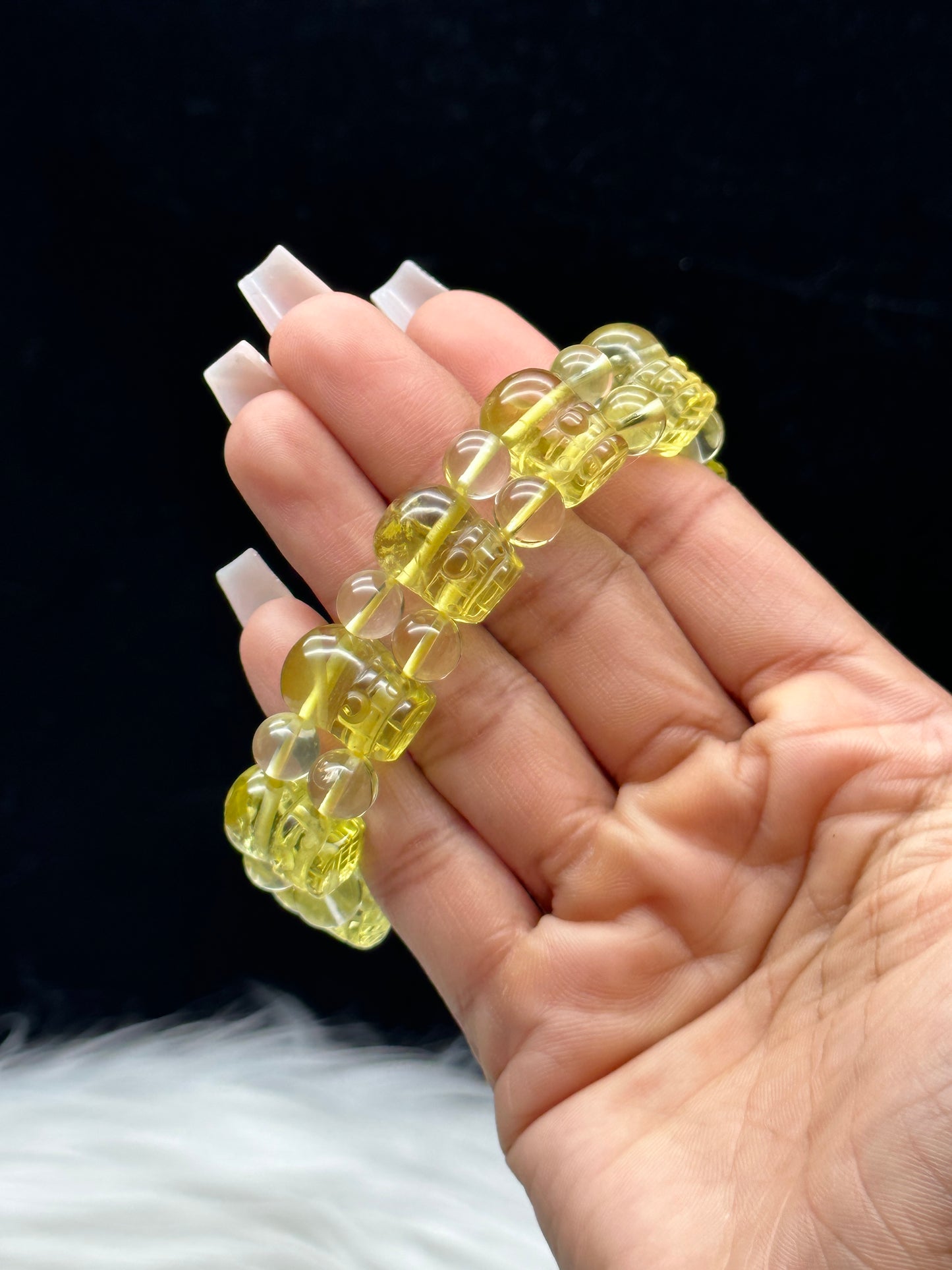 Natural Citrine Pixiu Bead Bracelet – Hand-Carved, Stretchable Cord, Wealth & Protection Crystal
