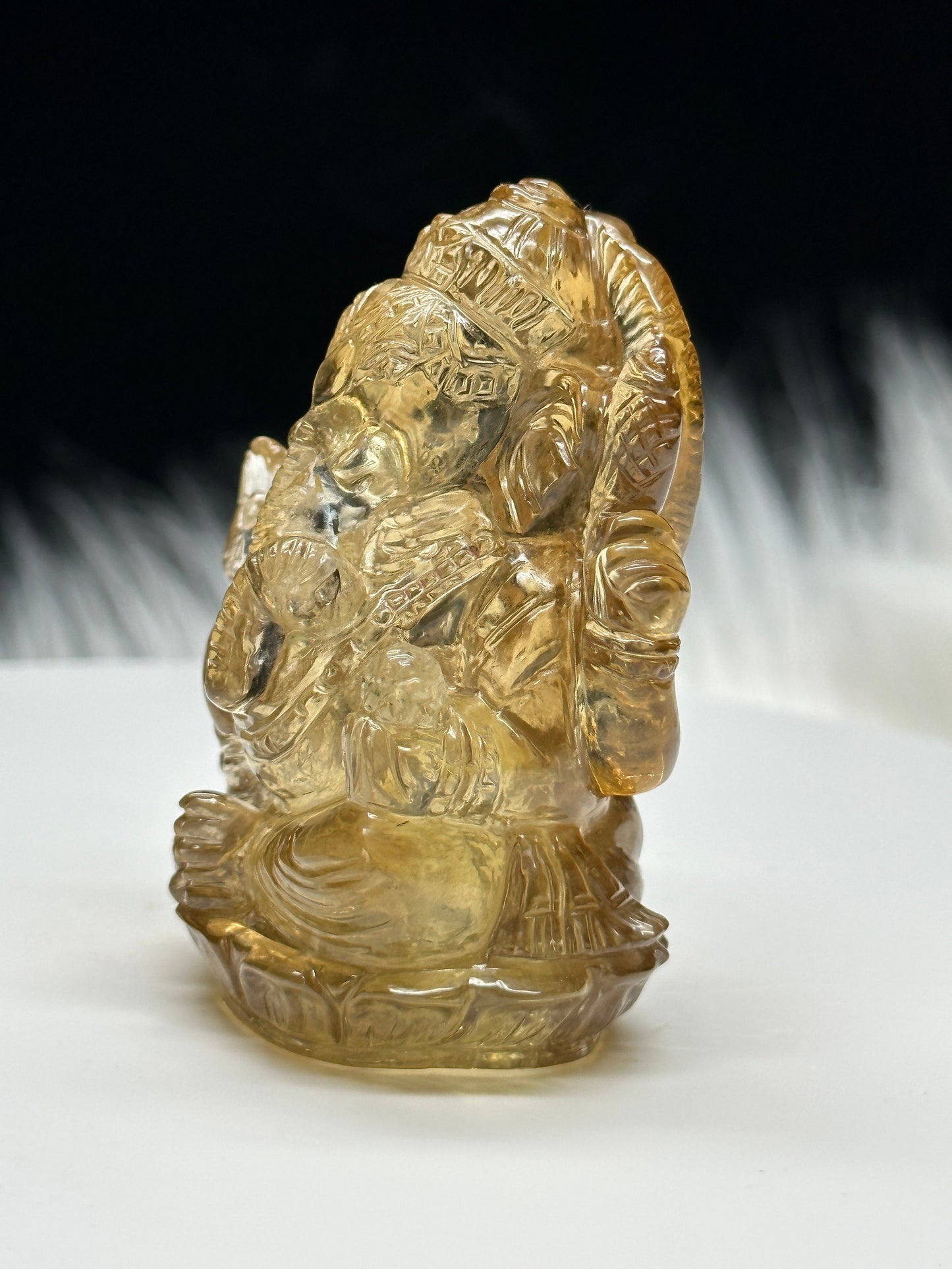 Gemstone Grade AAA Citrine Ganesha - Hand-Carved Citrine Ganesha, Crystal Ganesha for Wealth , Goodluck , Business and Prosperity- 6 carats