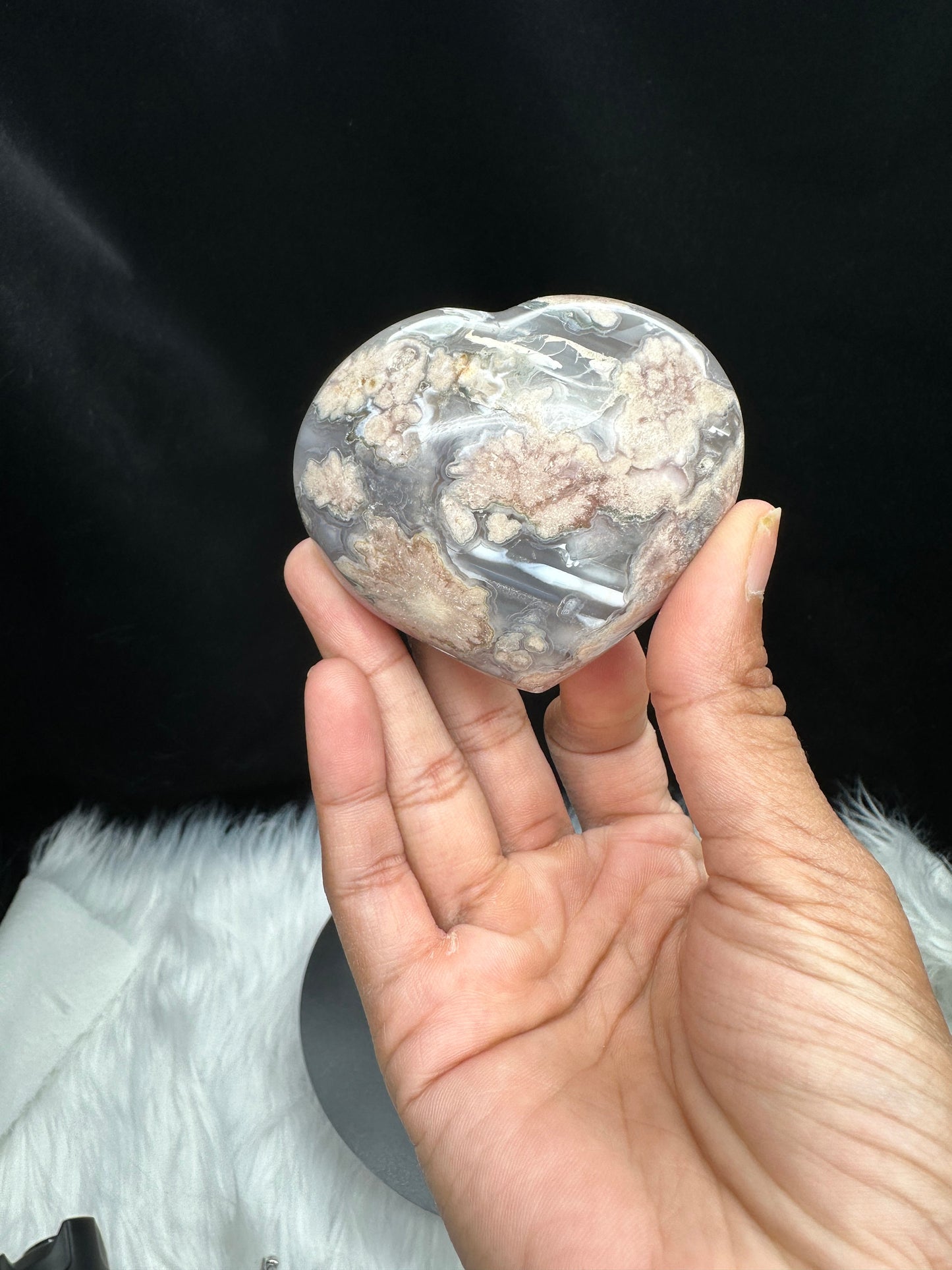 Black Flower agate heart