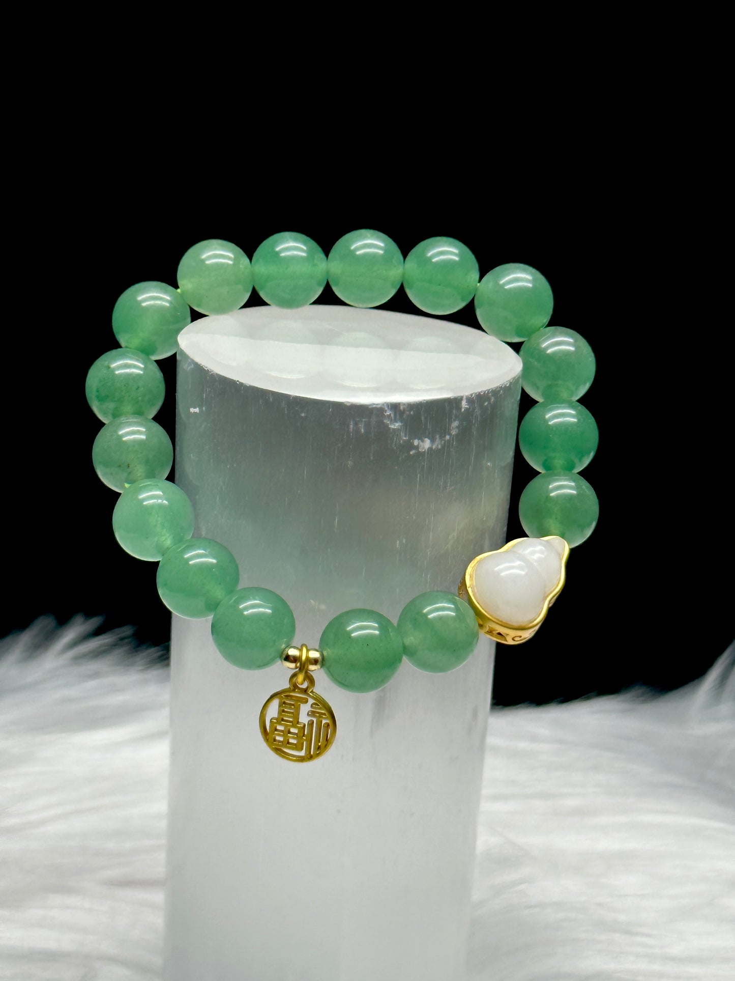 Green Aventurine Crystal Bracelet with White Jade Wulu Charm - 9mm Beads