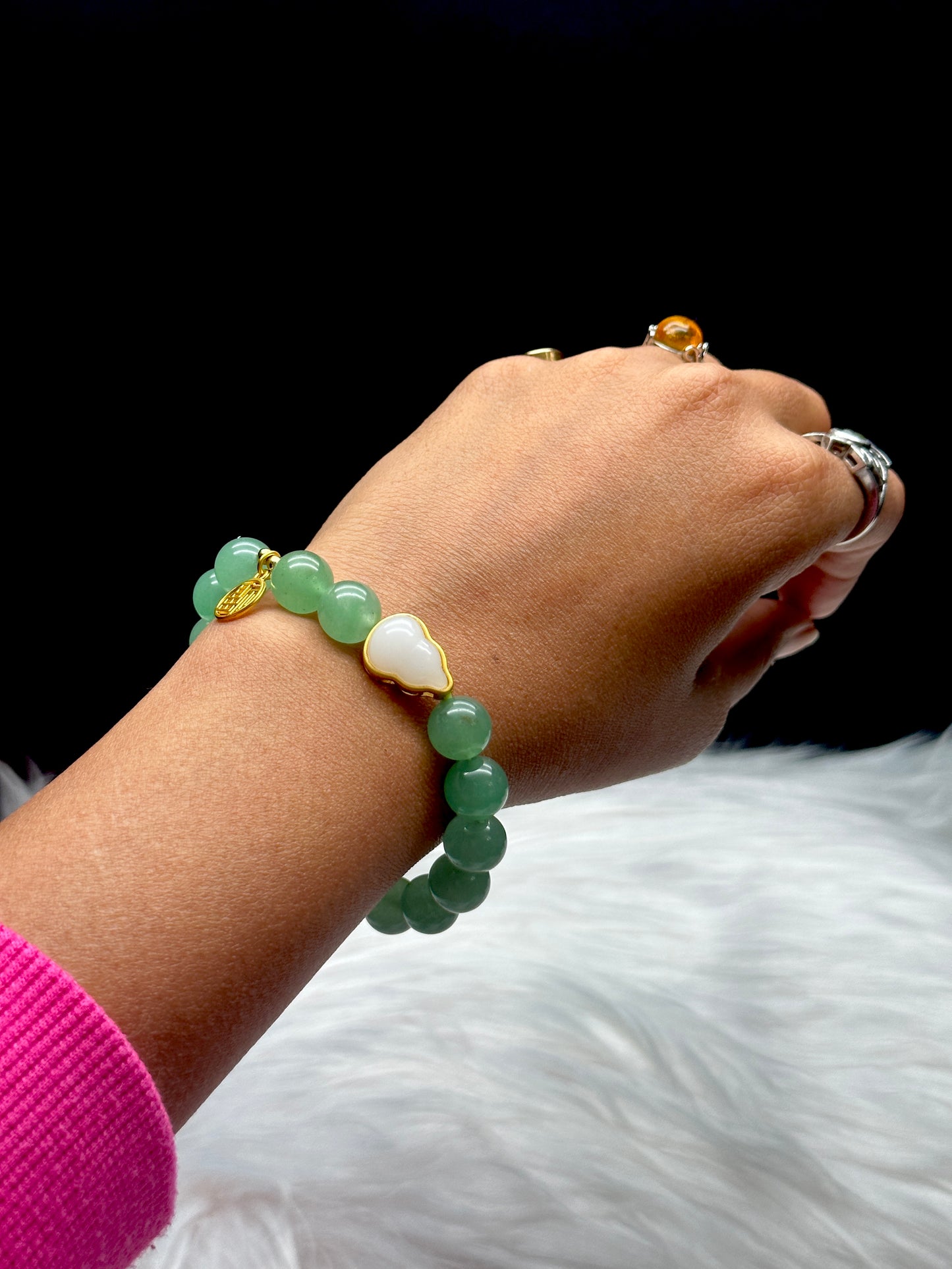 Green Aventurine Crystal Bracelet with White Jade Wulu Charm - 9mm Beads