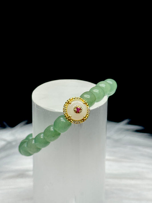 Elegant Green Aventurine and White Jade Crystal Bracelet - Healing Energy and Style