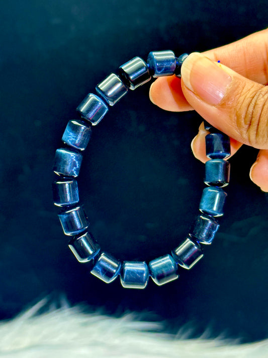 High Quality Flashy Blue Tigers Eye Crystal Bracelet - Natural Healing Energies