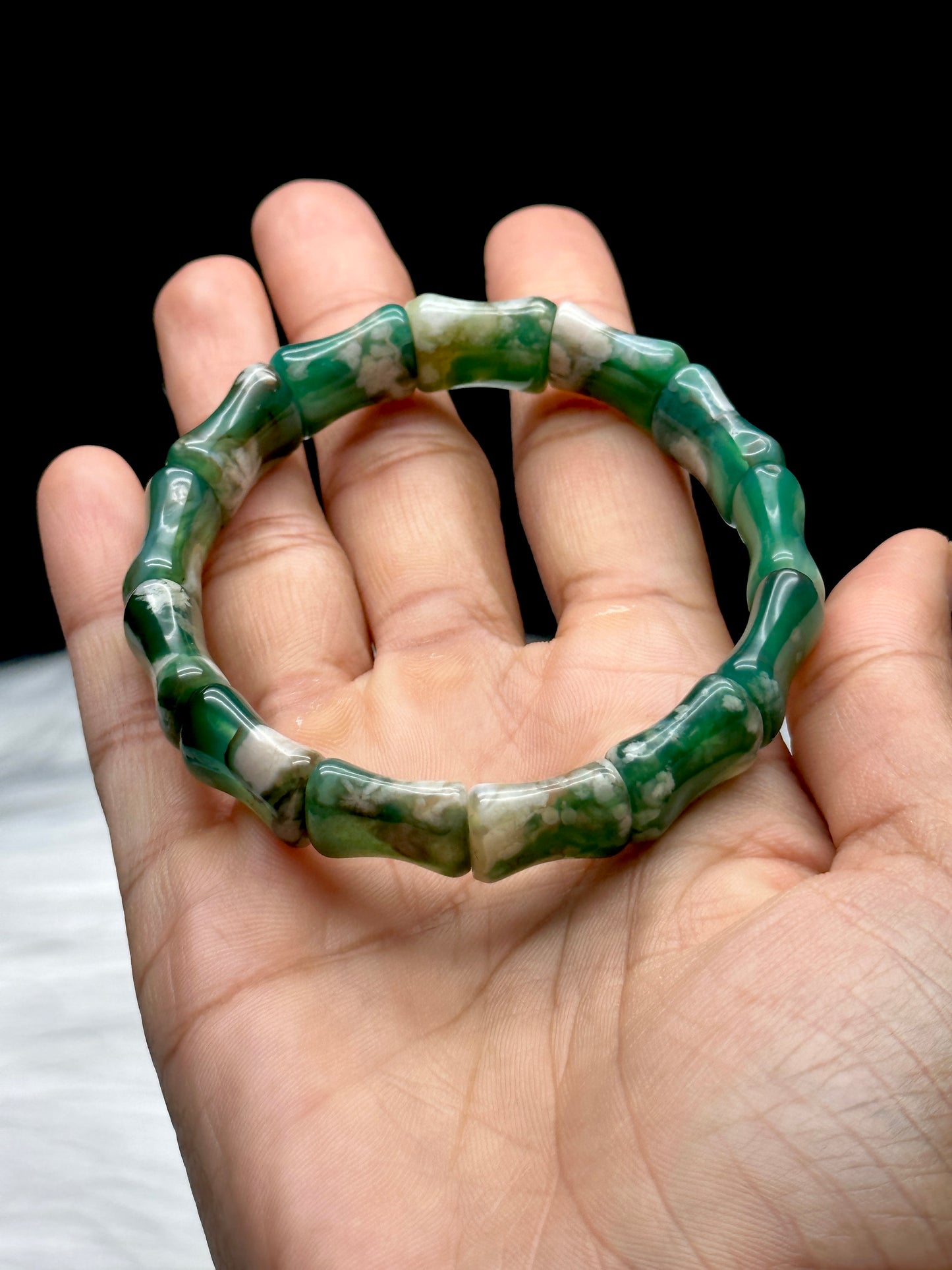 High-Quality Natural Green Flower Agate Crystal Bangle Bracelet - Healing Energy Infused