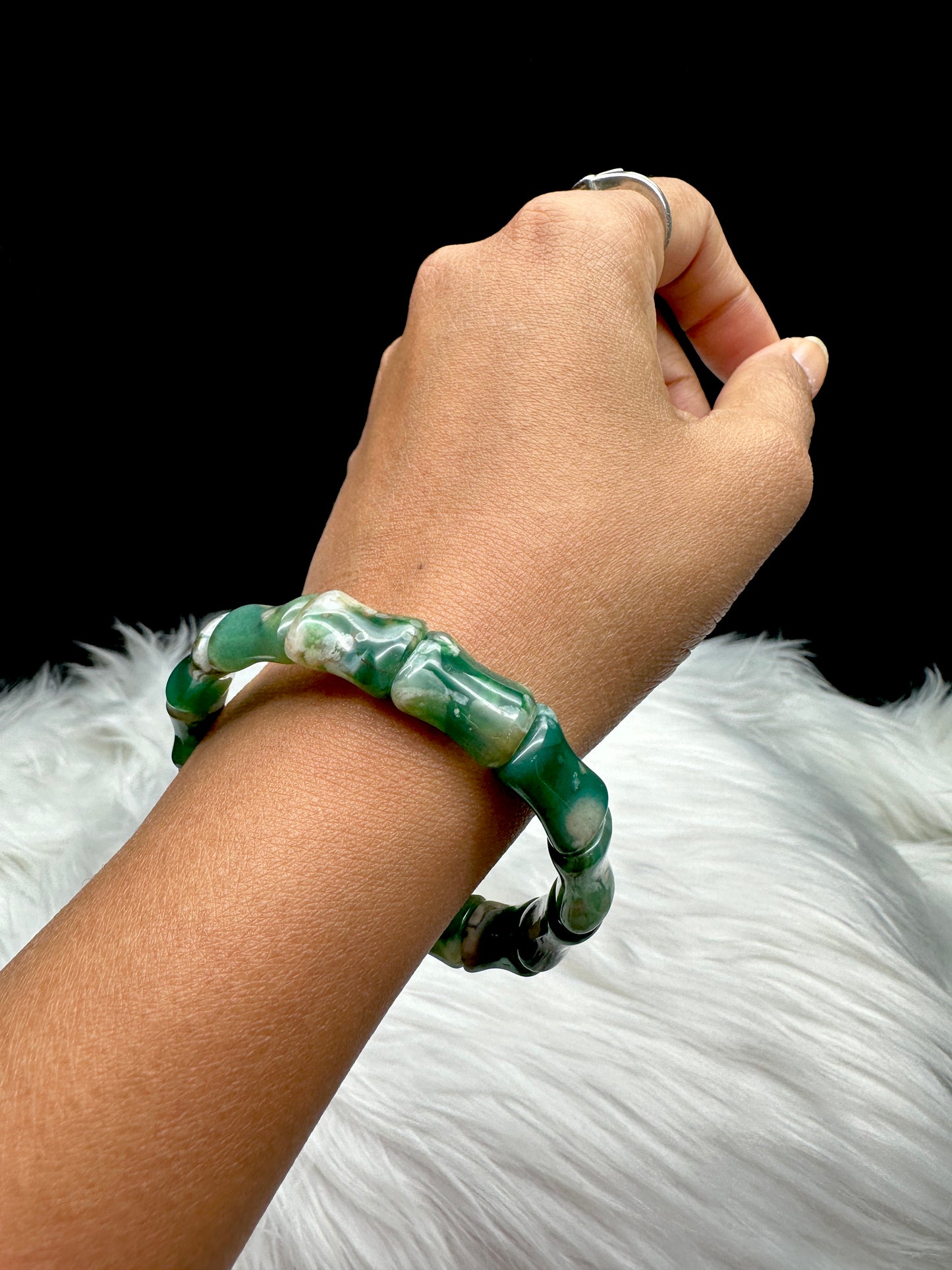 High-Quality Natural Green Flower Agate Crystal Bangle Bracelet - Healing Energy Infused