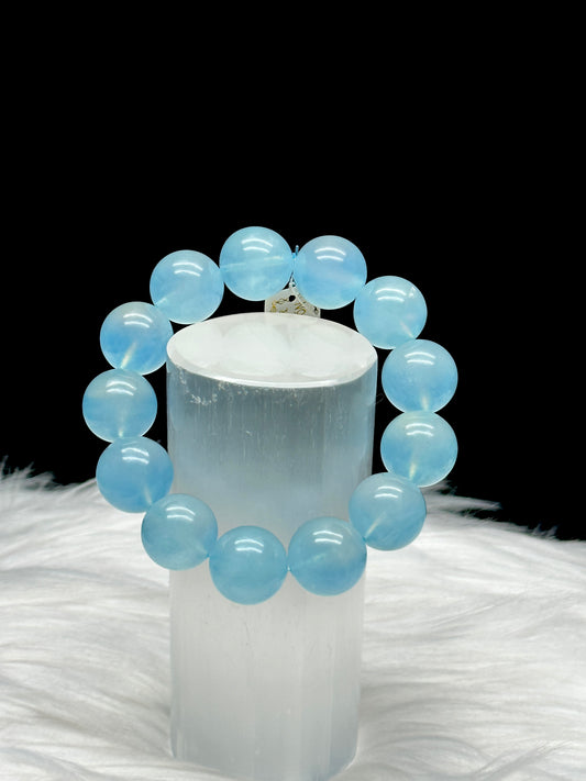 Super Premium Aquamarine Crystal Bracelet – 15mm Beads, Stretchable, High-Quality Gemstone