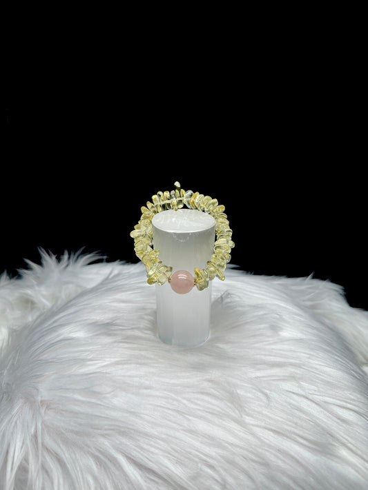 Citrine Crystal Chip Bracelet with Rose Quartz Center Bead – High Quality