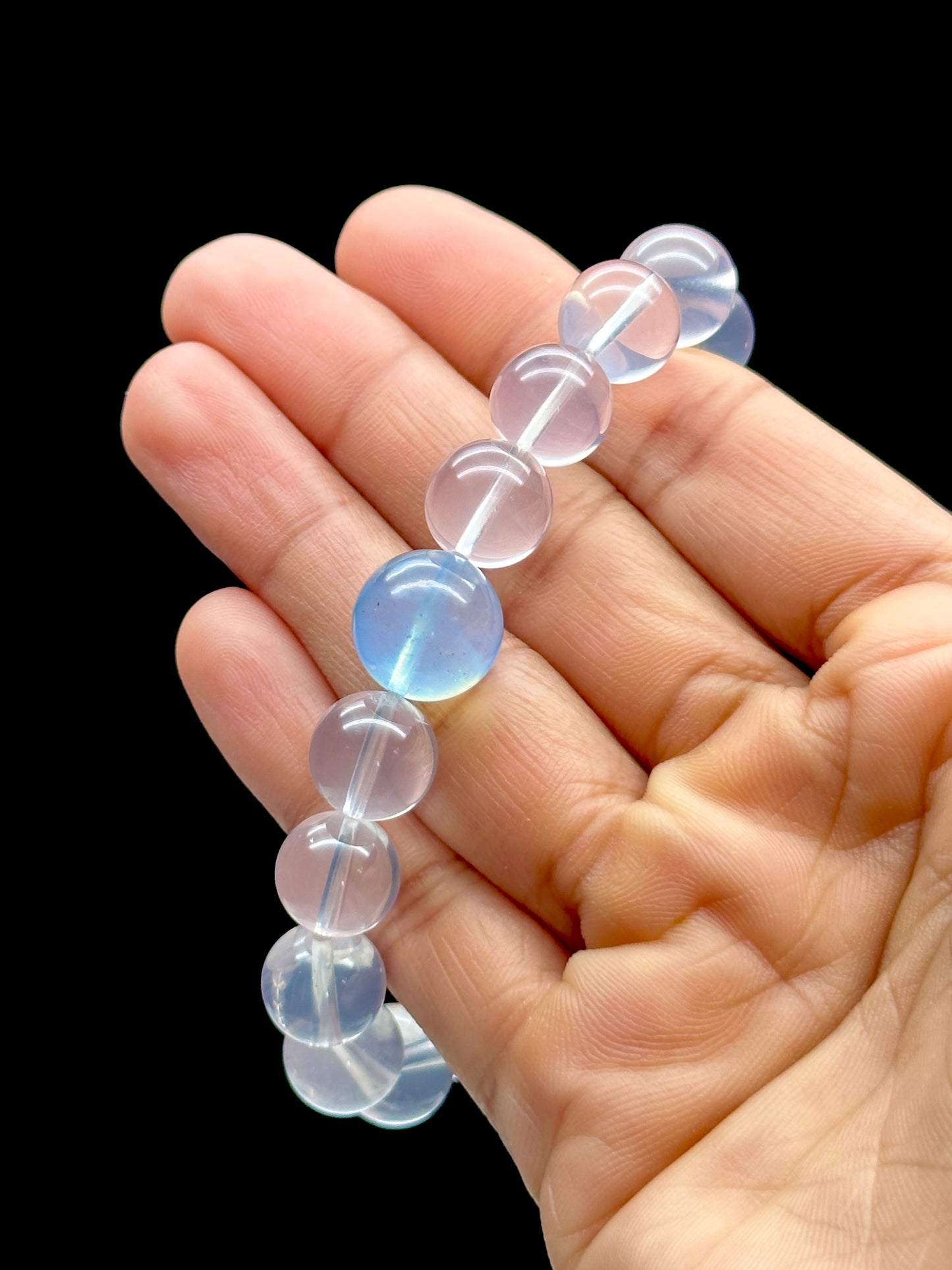 High Quality Rose Quartz & Aquamarine Crystal Bracelet – 10mm Beads, Madagascar Rose Quartz, Aquamarine Centerpiece