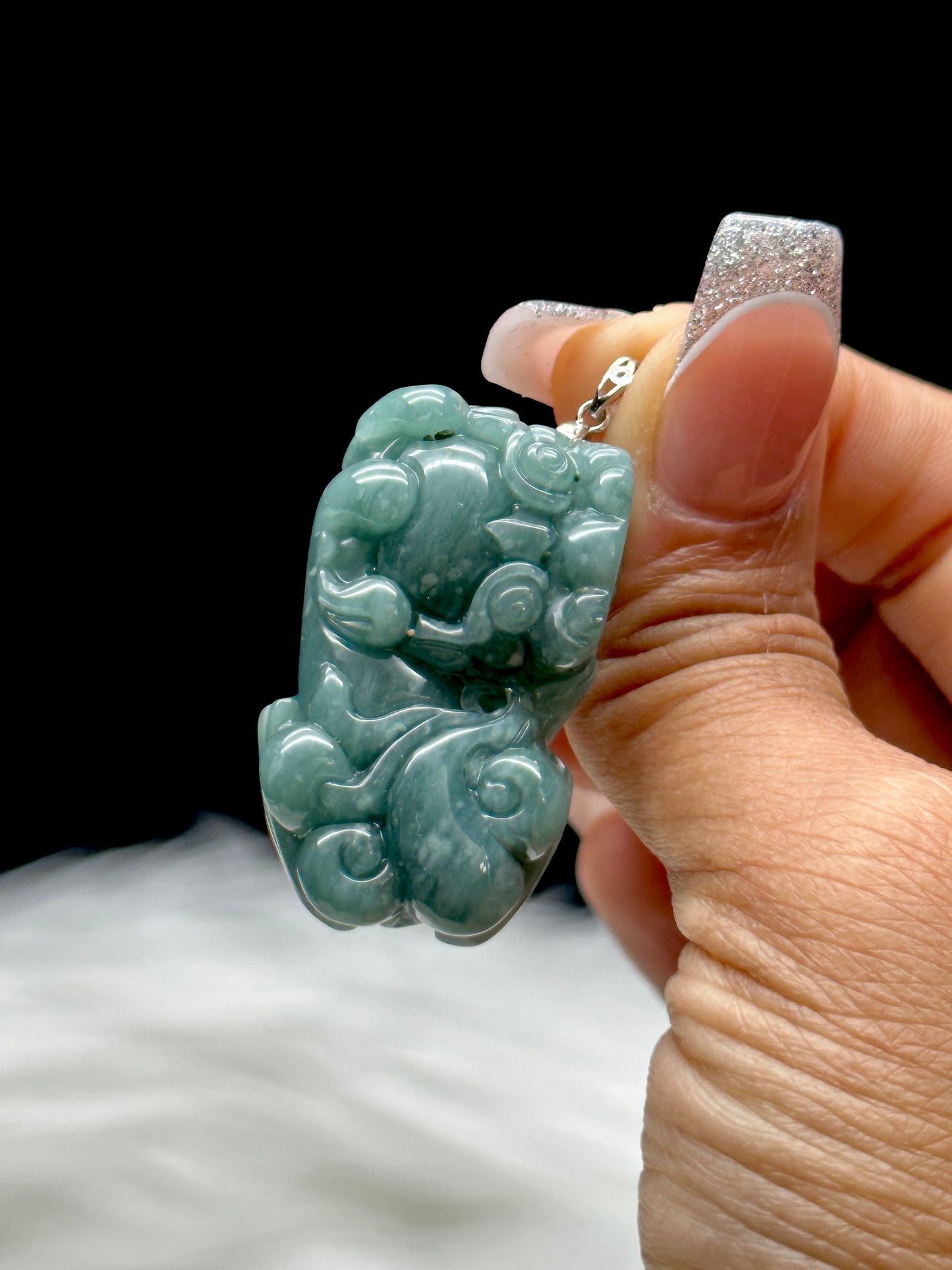 High-Quality Jade Pixiu Pendant – Hand-Carved Lucky Talisman with Sterling Silver Hook