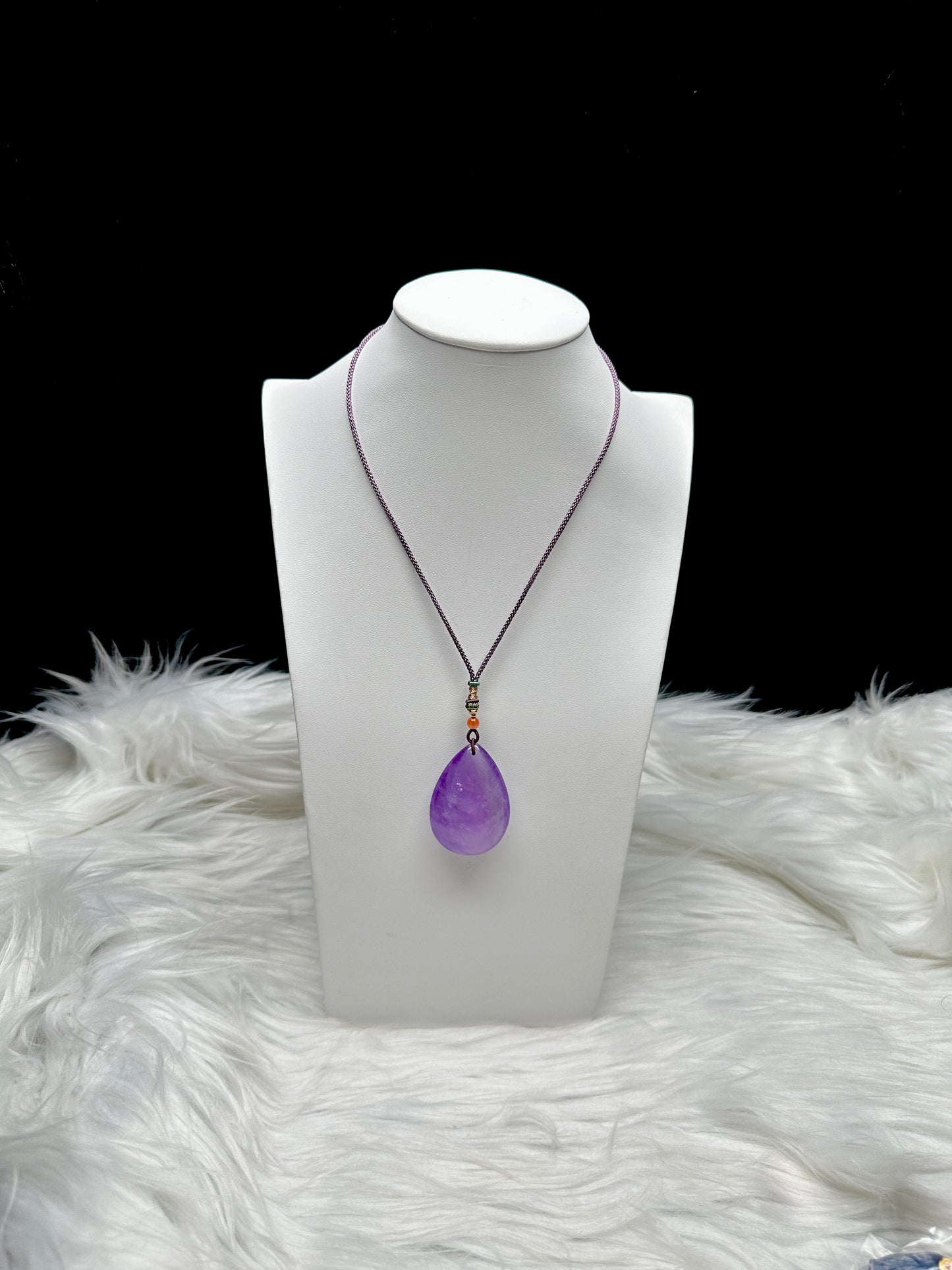 High-Quality Kunzite Crystal Drop Pendant Necklace – Natural Crystal on Thread Cord