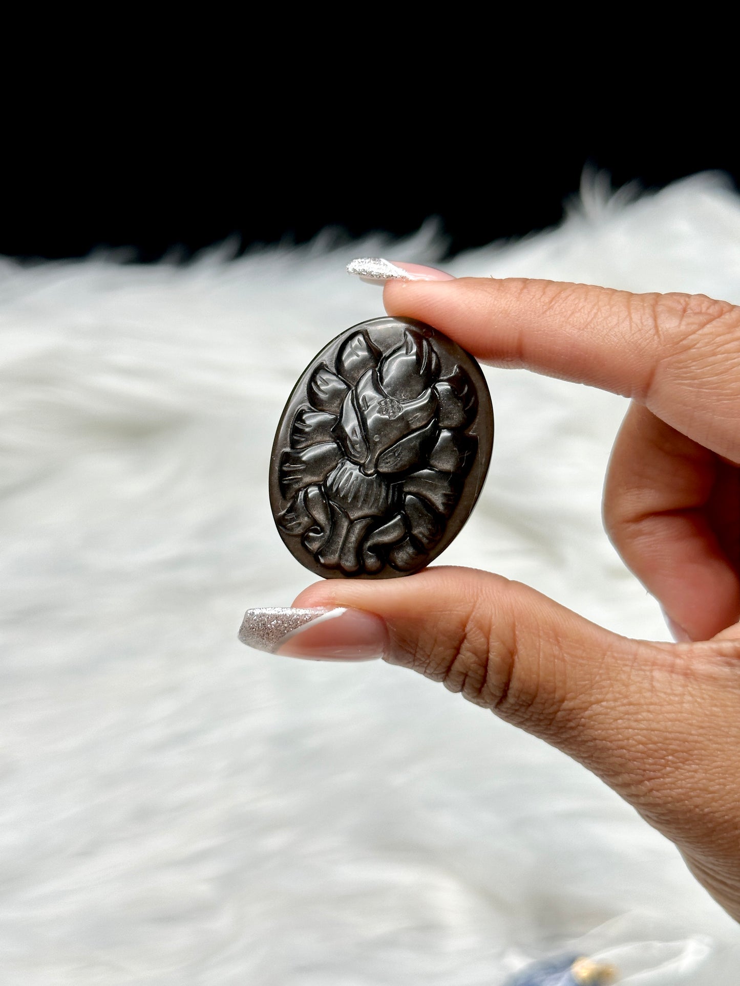 Silver Sheen Obsidian Nine-Tail Fox Carving – Hand-Carved Protection & Manifestation Crystal