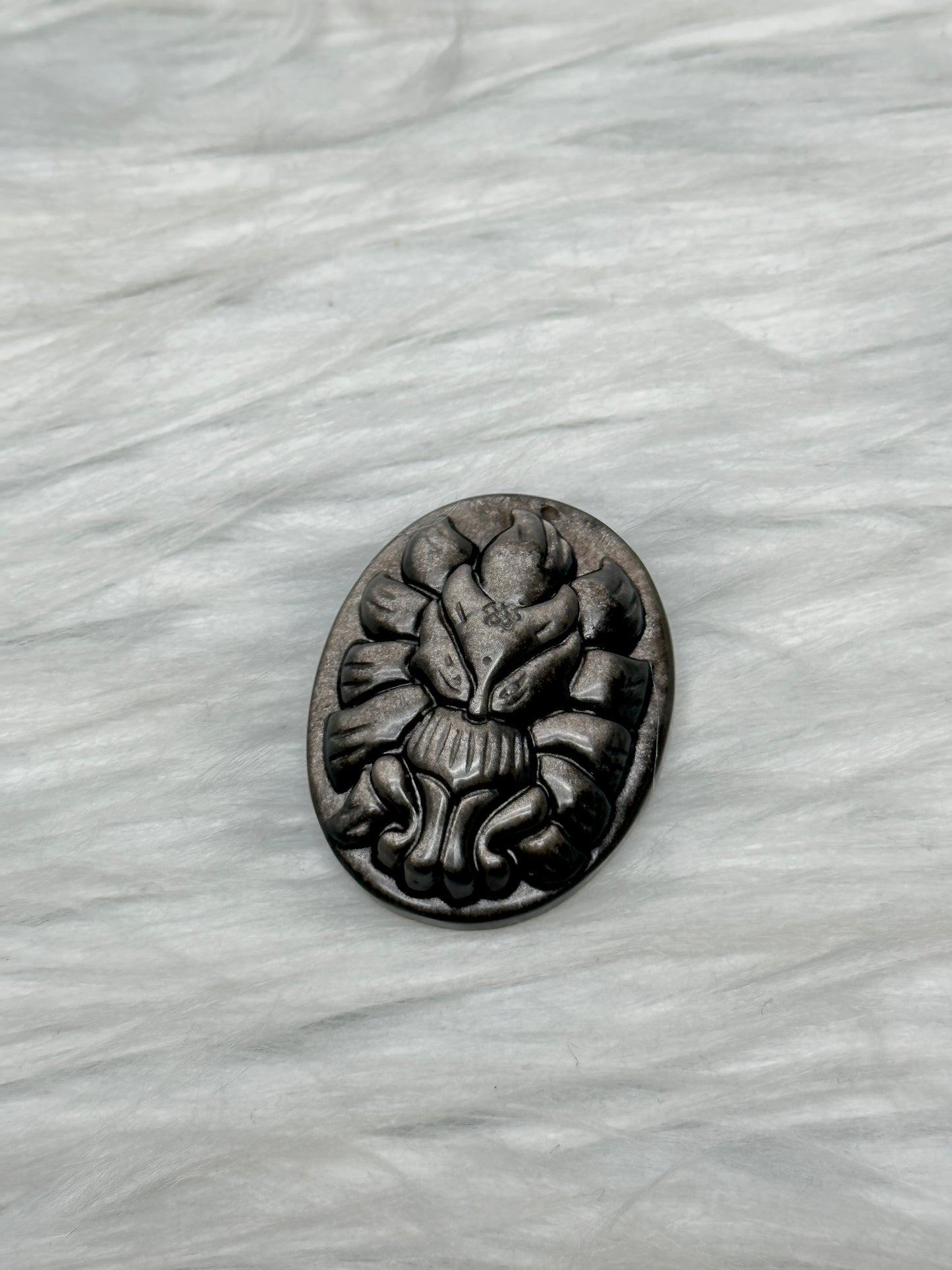 Silver Sheen Obsidian Nine-Tail Fox Carving – Hand-Carved Protection & Manifestation Crystal