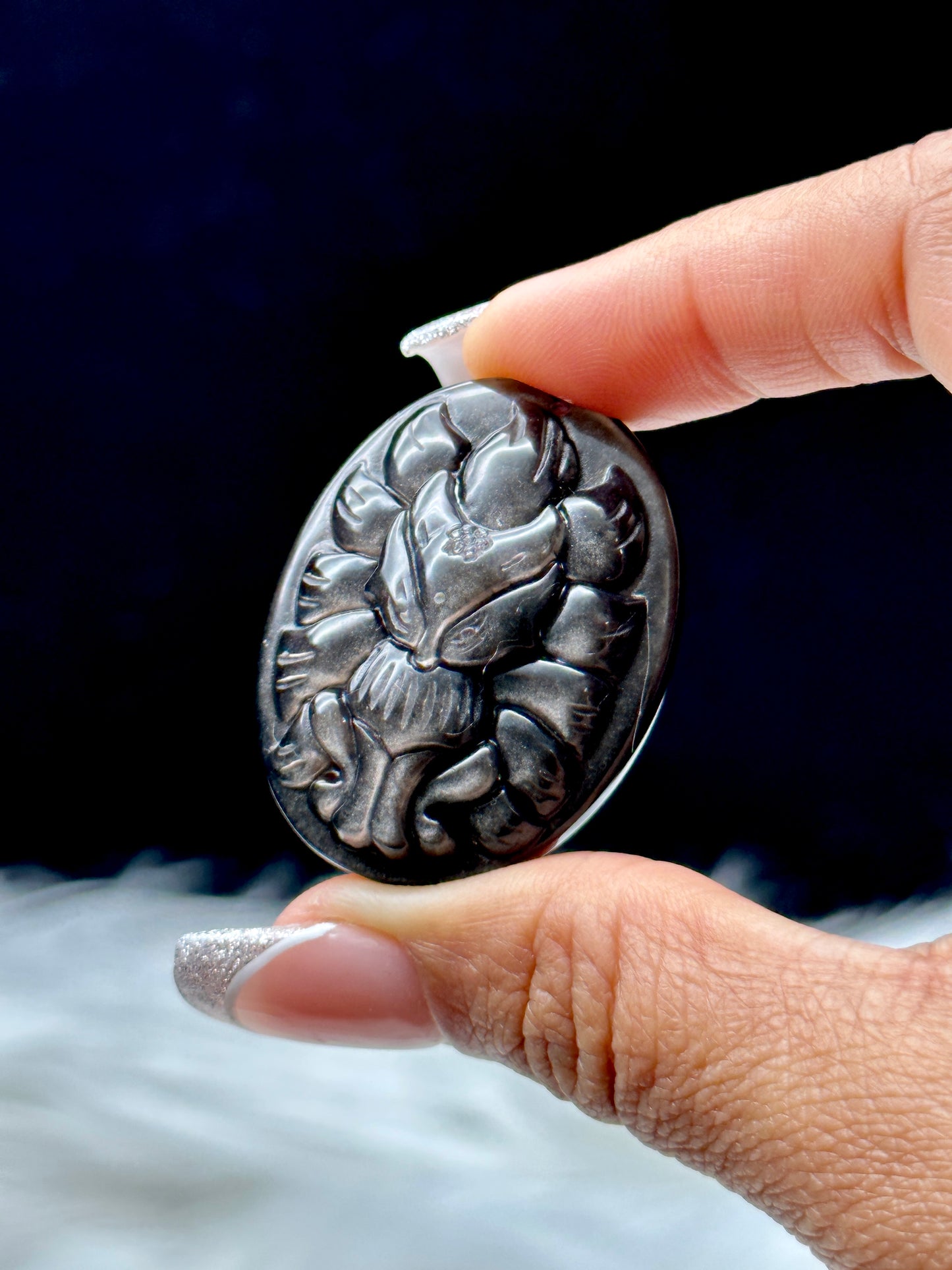 Silver Sheen Obsidian Nine-Tail Fox Carving – Hand-Carved Protection & Manifestation Crystal