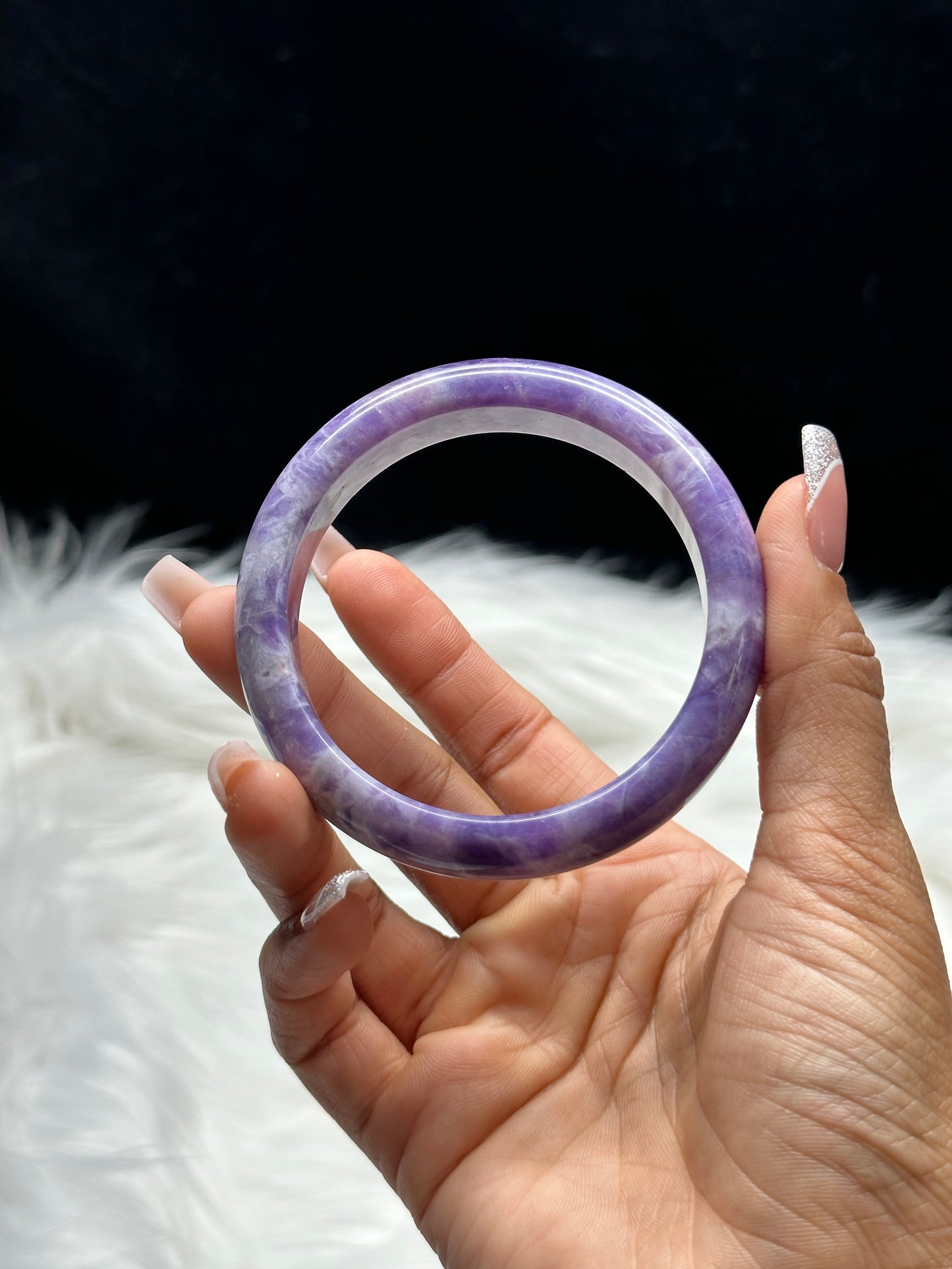 Natural Amethyst Agate Crystal Bangle – Unique, Polished Gemstone Bracelet for Healing & Style