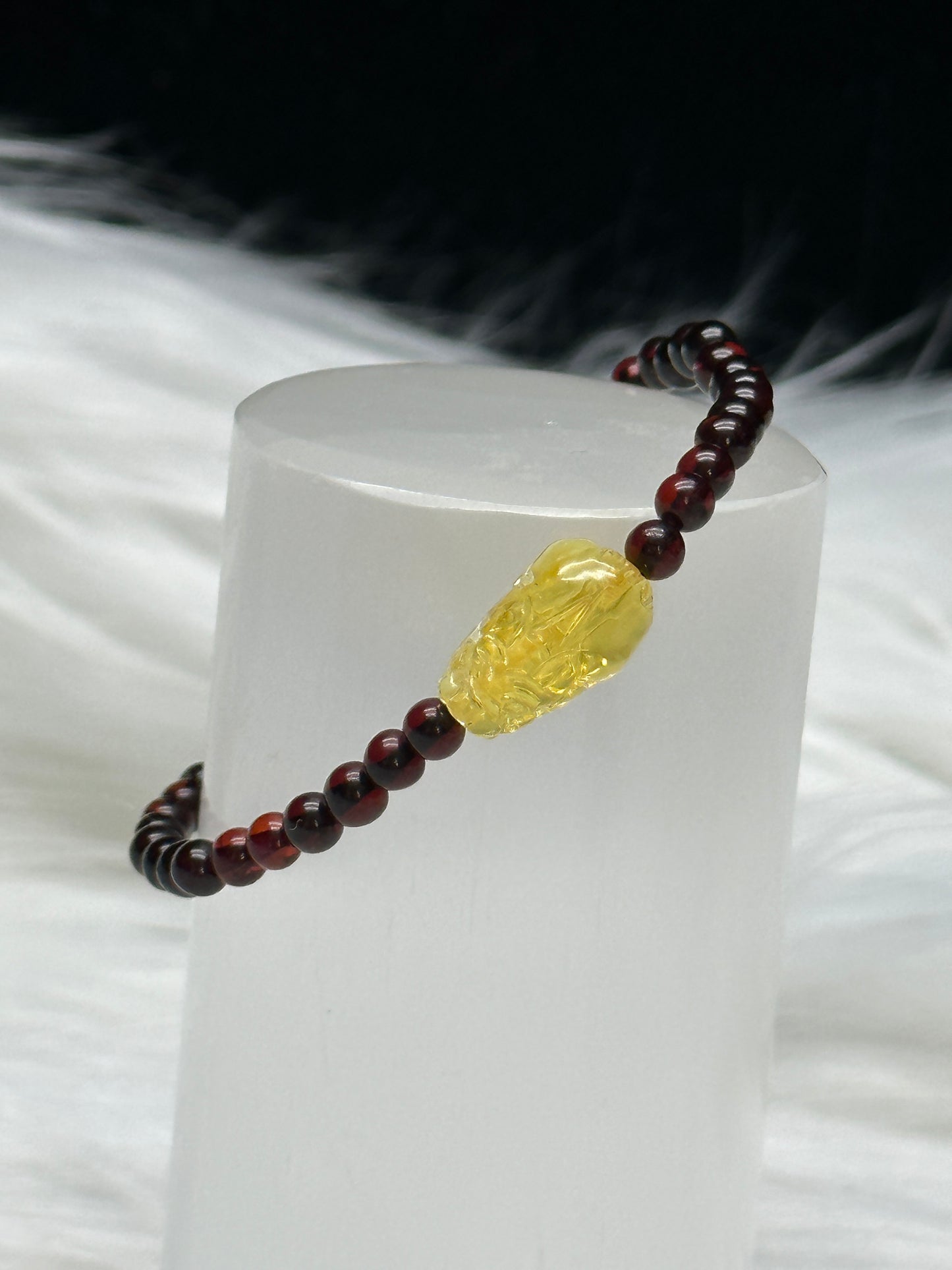 Garnet & Natural Amber Pixiu Bracelet – 3.5mm Beads, Wealth & Protection Crystal Bracelet