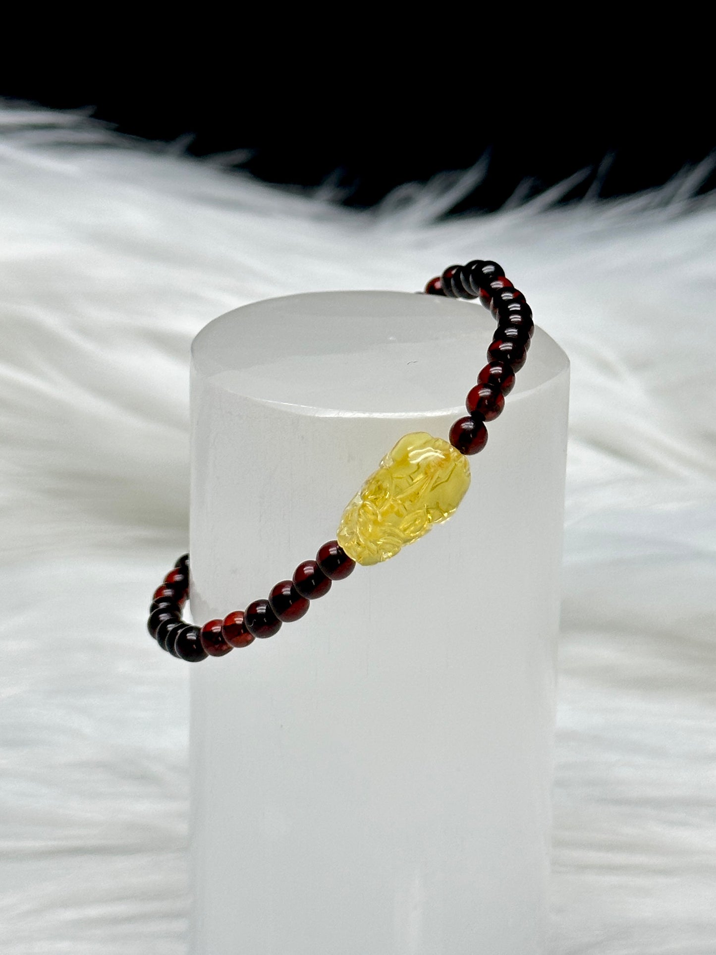 Garnet & Natural Amber Pixiu Bracelet – 3.5mm Beads, Wealth & Protection Crystal Bracelet