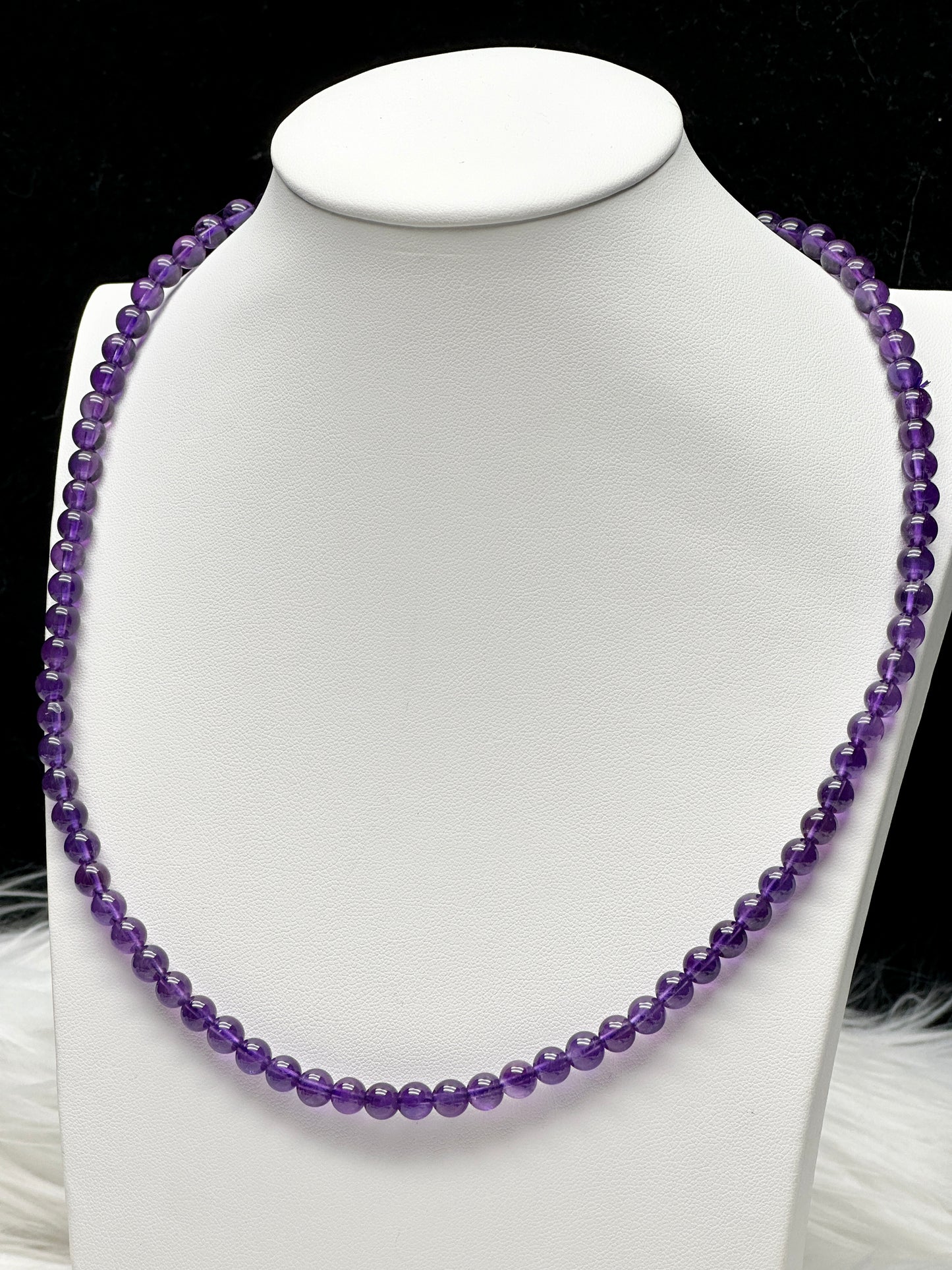 High-Quality Amethyst Round Bead Necklace / 3-Layer Bracelet – Stretchable, Versatile Crystal Jewelry