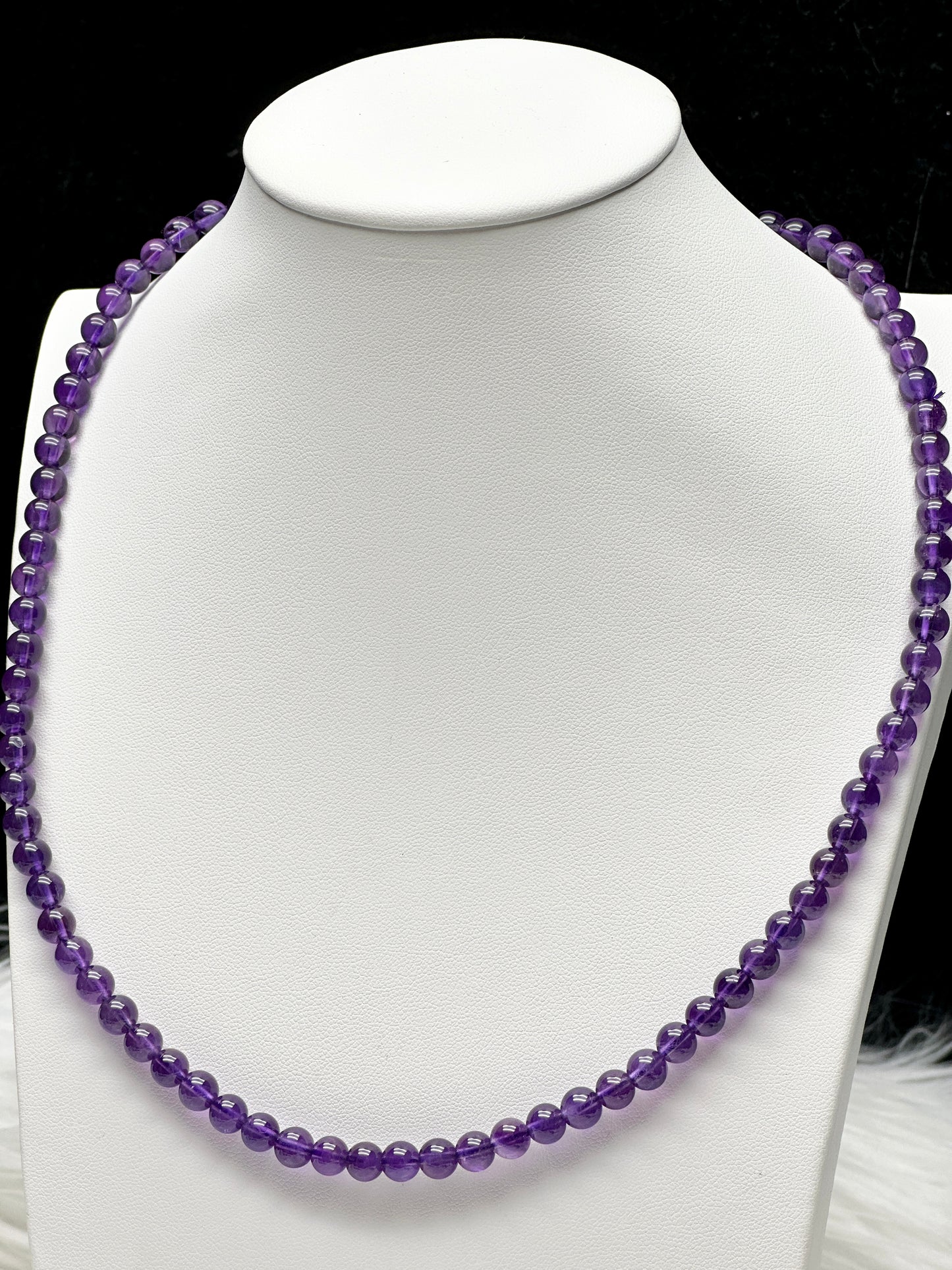 High-Quality Amethyst Round Bead Necklace / 3-Layer Bracelet – Stretchable, Versatile Crystal Jewelry