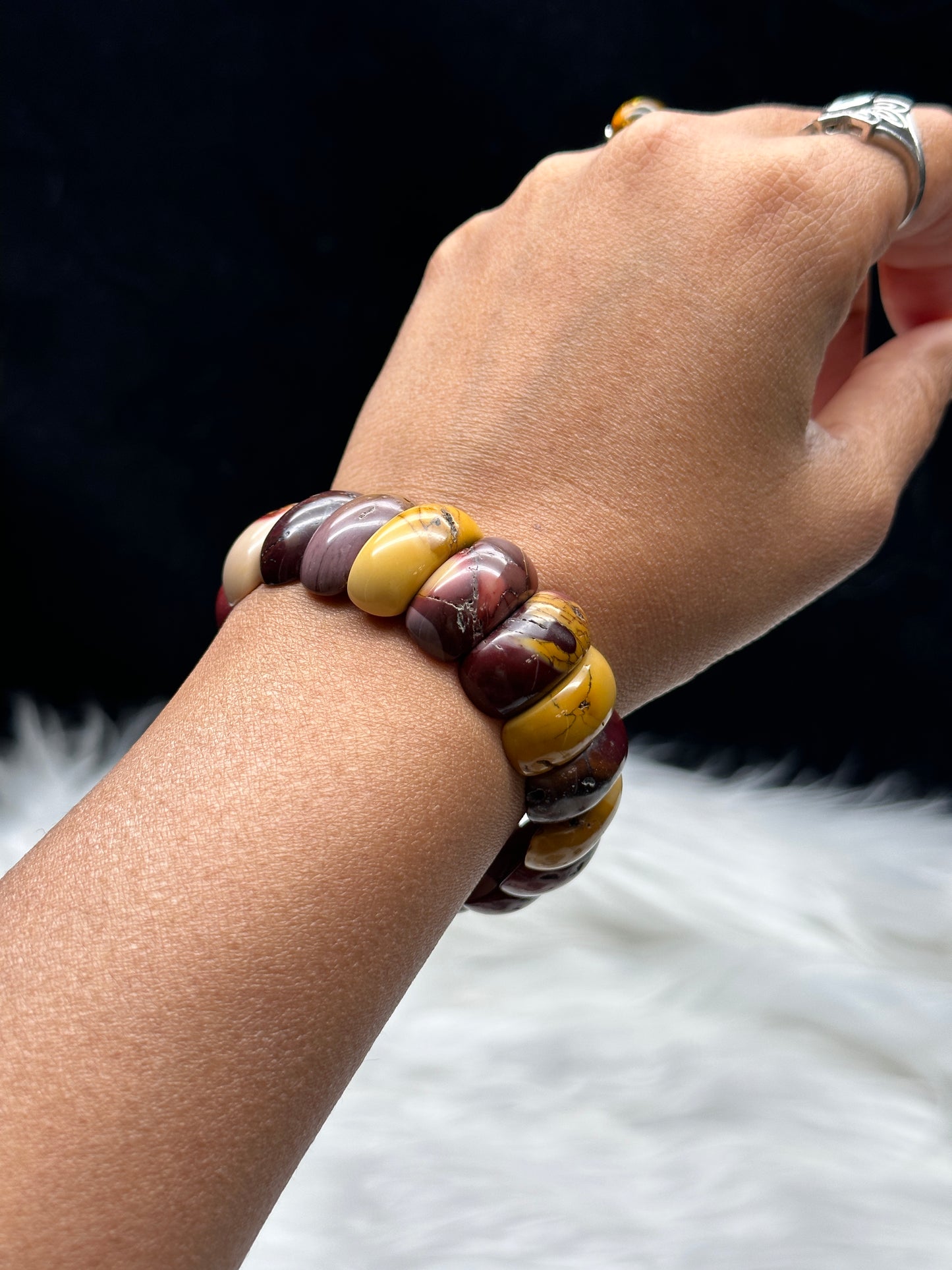 Mookaite Crystal Bangle Bracelet – Natural Gemstone, Stretchable Cord, Handmade Healing Jewelry