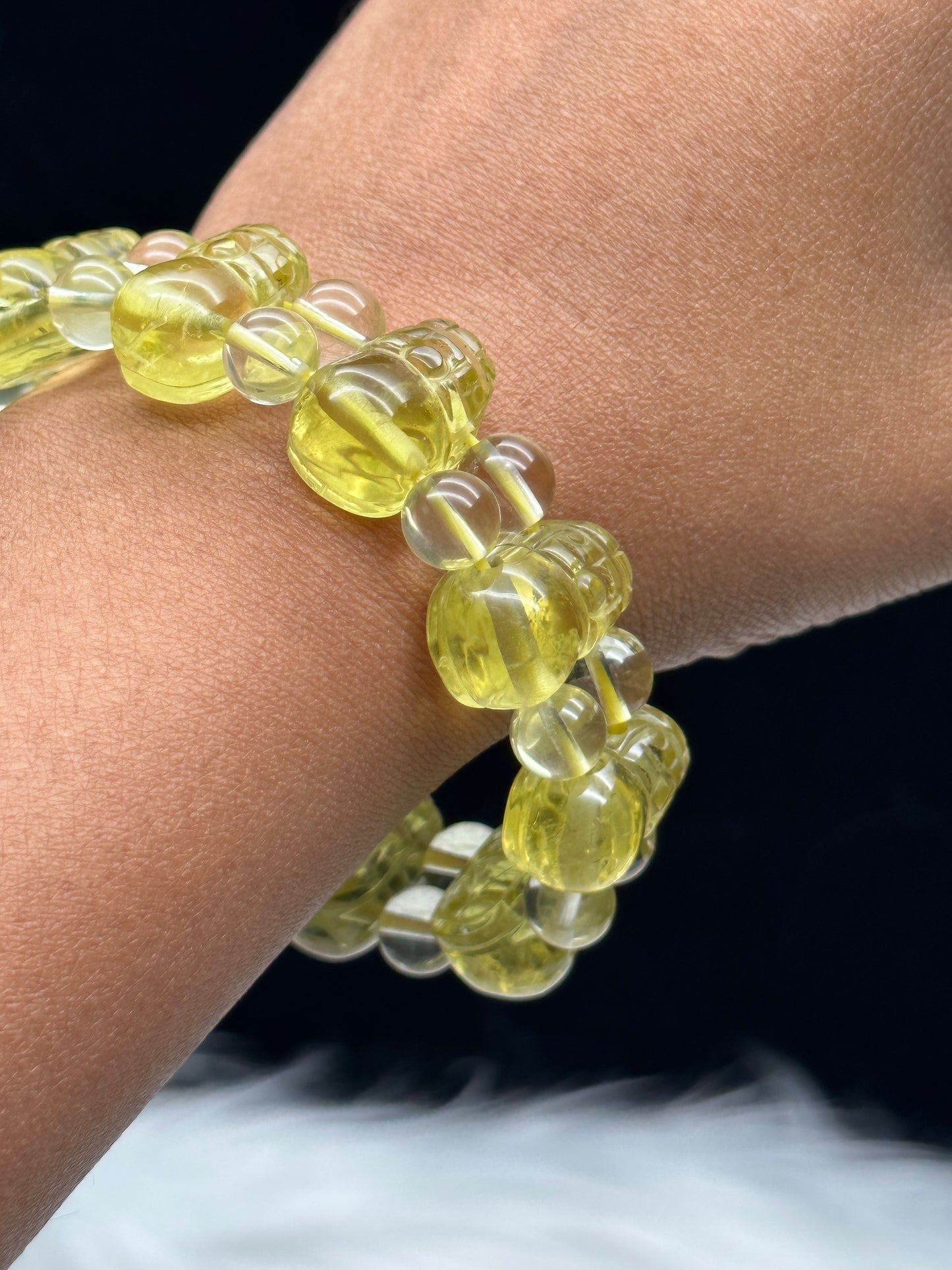 Natural Citrine Pixiu Bead Bracelet – Hand-Carved, Stretchable Cord, Wealth & Protection Crystal