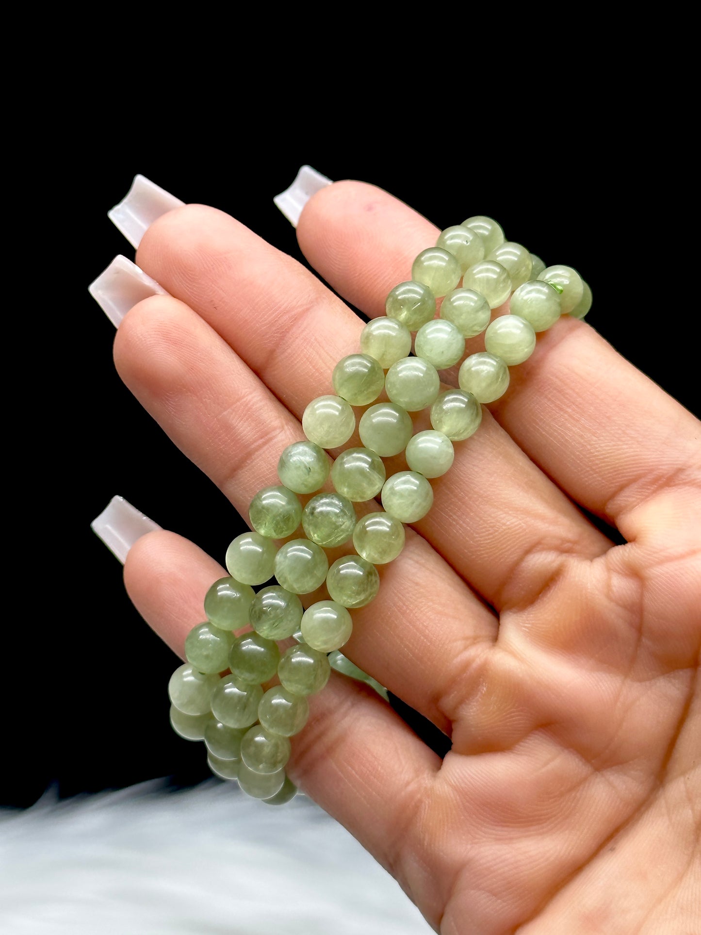 Natural Green Quartz Crystal Bracelet – 6mm Beads, Stretch Cord, Calming Energy Bracelet