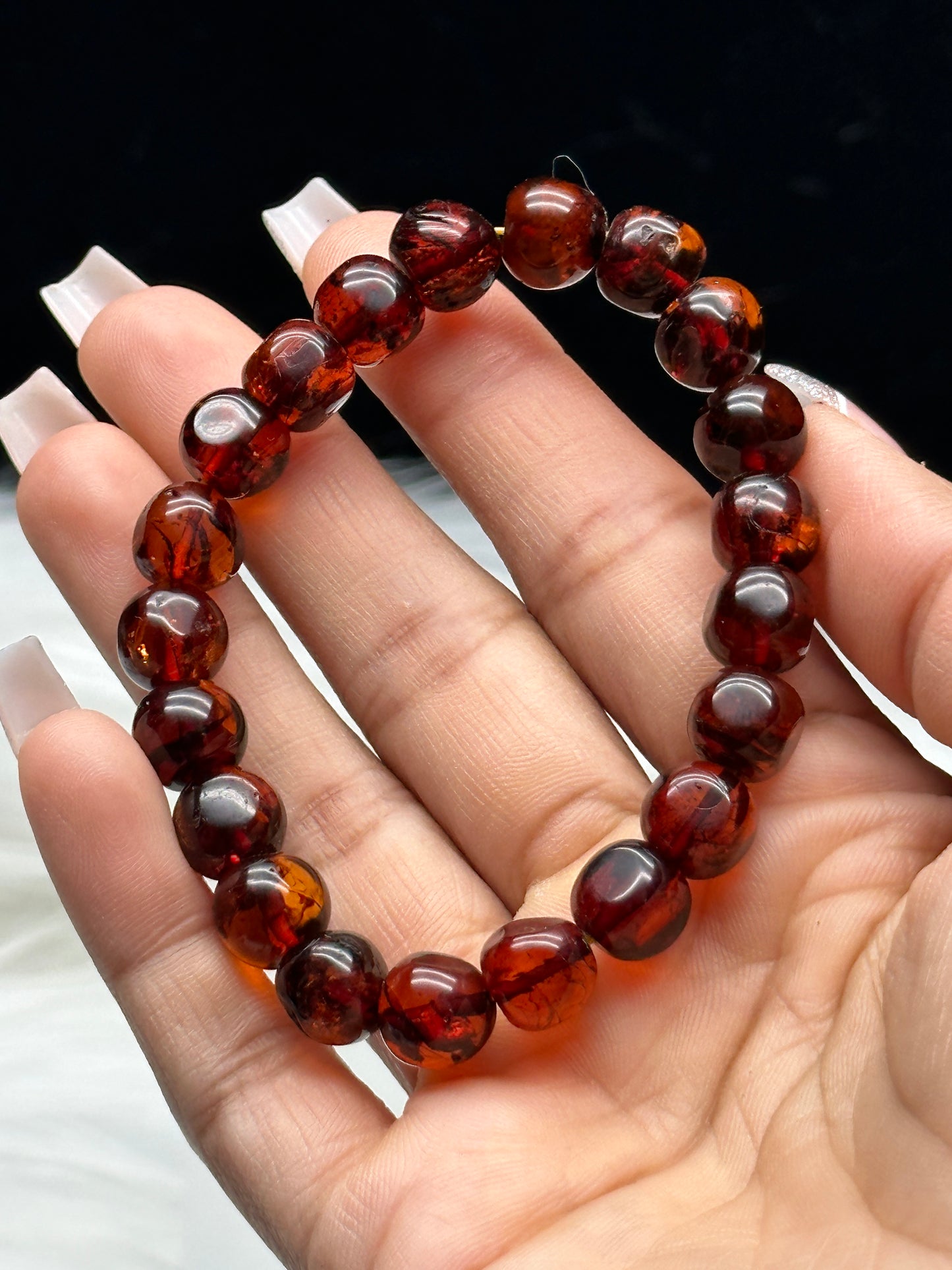 Natural Red Amber Bead Bracelet – 8.5mm Beads, Stretchable Cord
