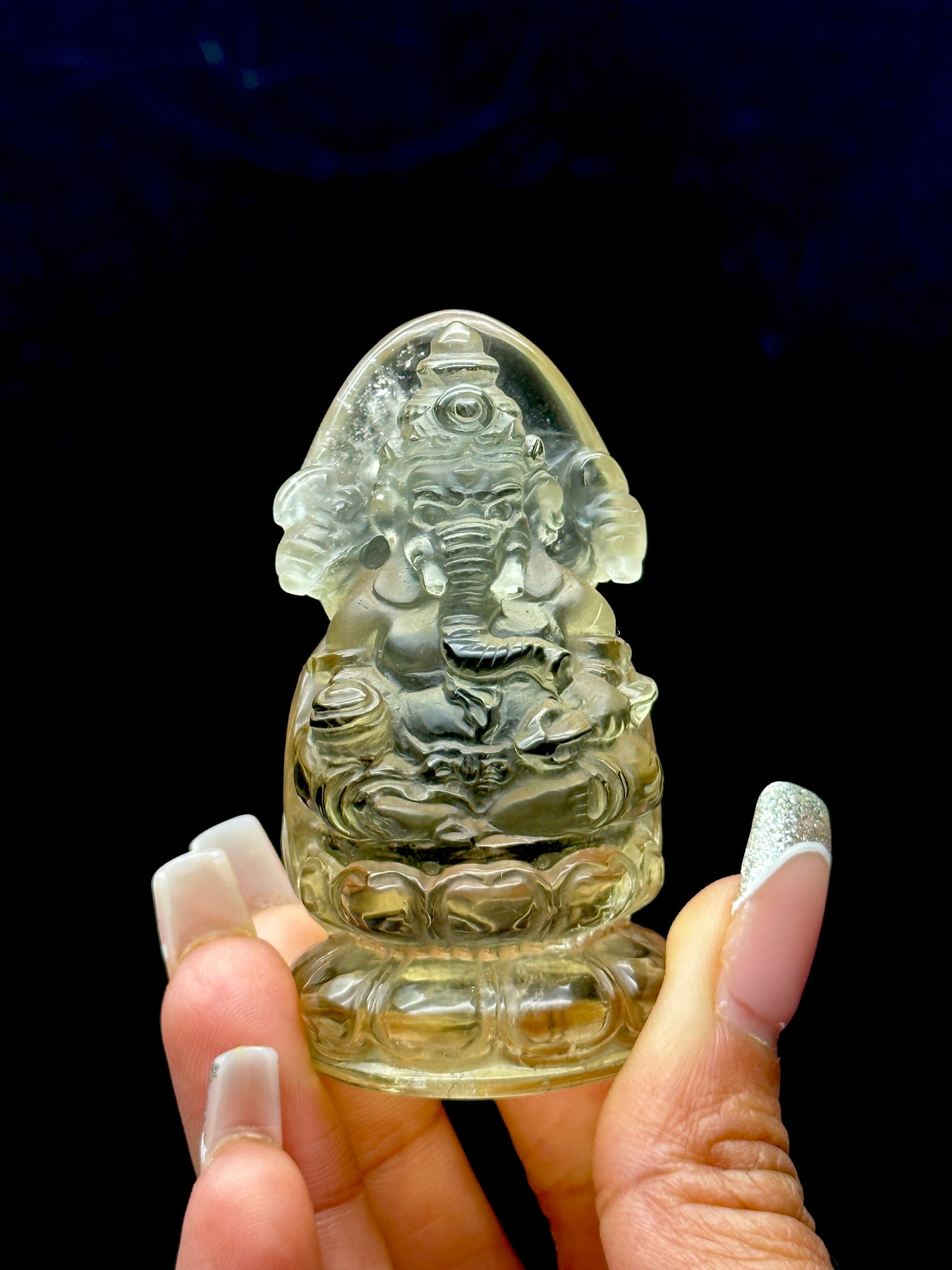 Divine Prosperity: Natural Citrine Crystal Ganesha Carving - 2.5 Inches - Abundance and Blessings