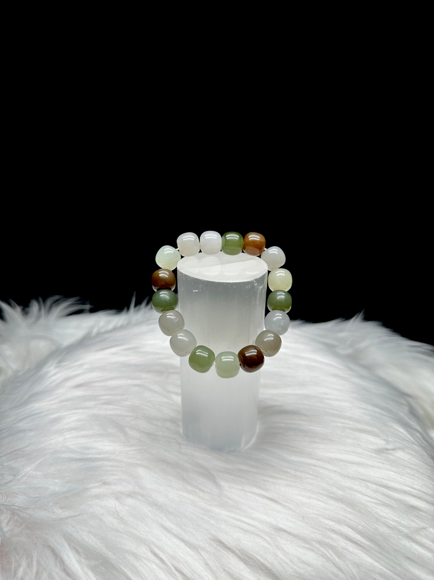 Bodhi Root Crystal Healing Bracelet with Stunning 12mm Beads - Manifest Positivity and Style