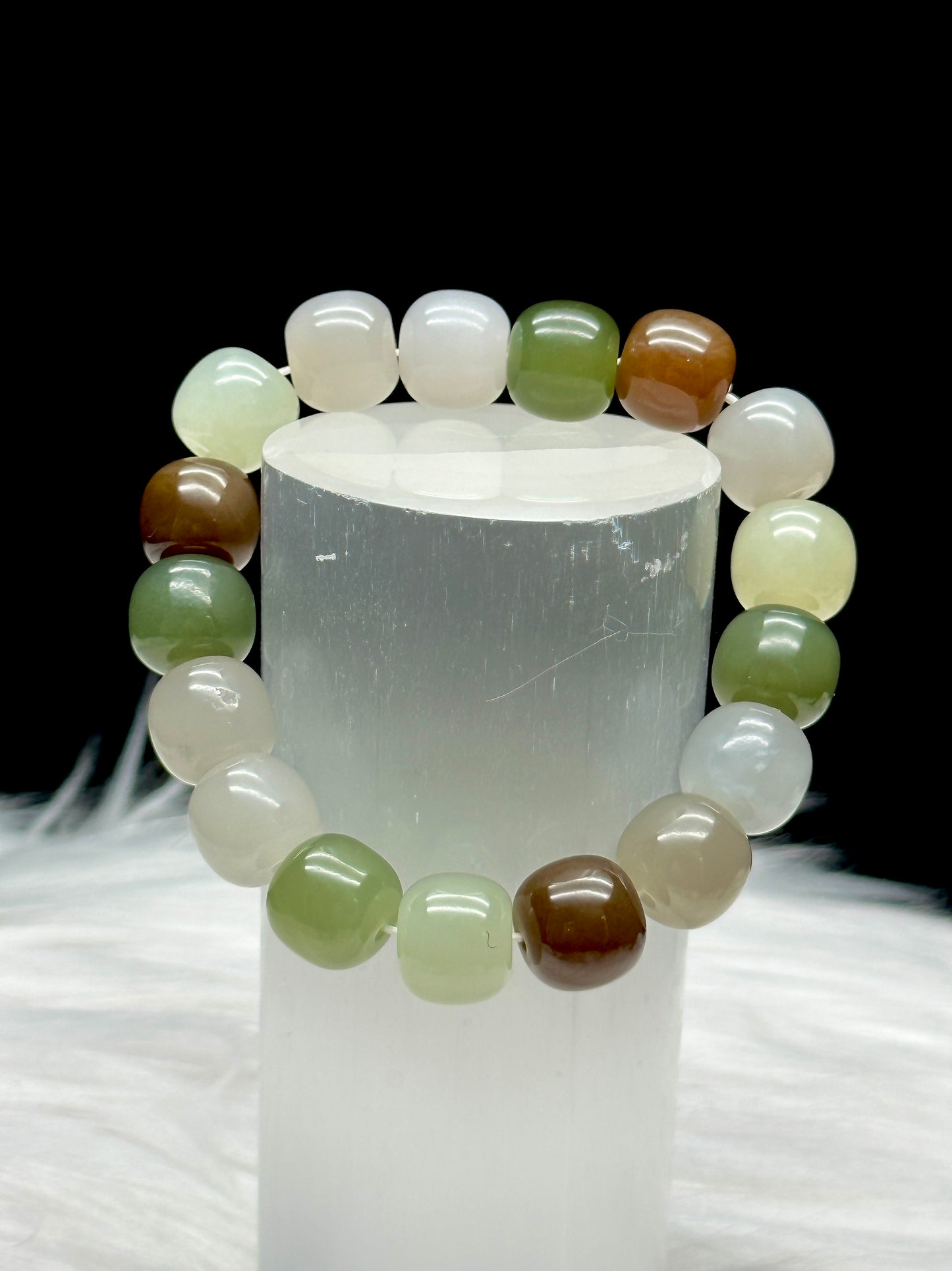 Bodhi Root Crystal Healing Bracelet with Stunning 12mm Beads - Manifest Positivity and Style