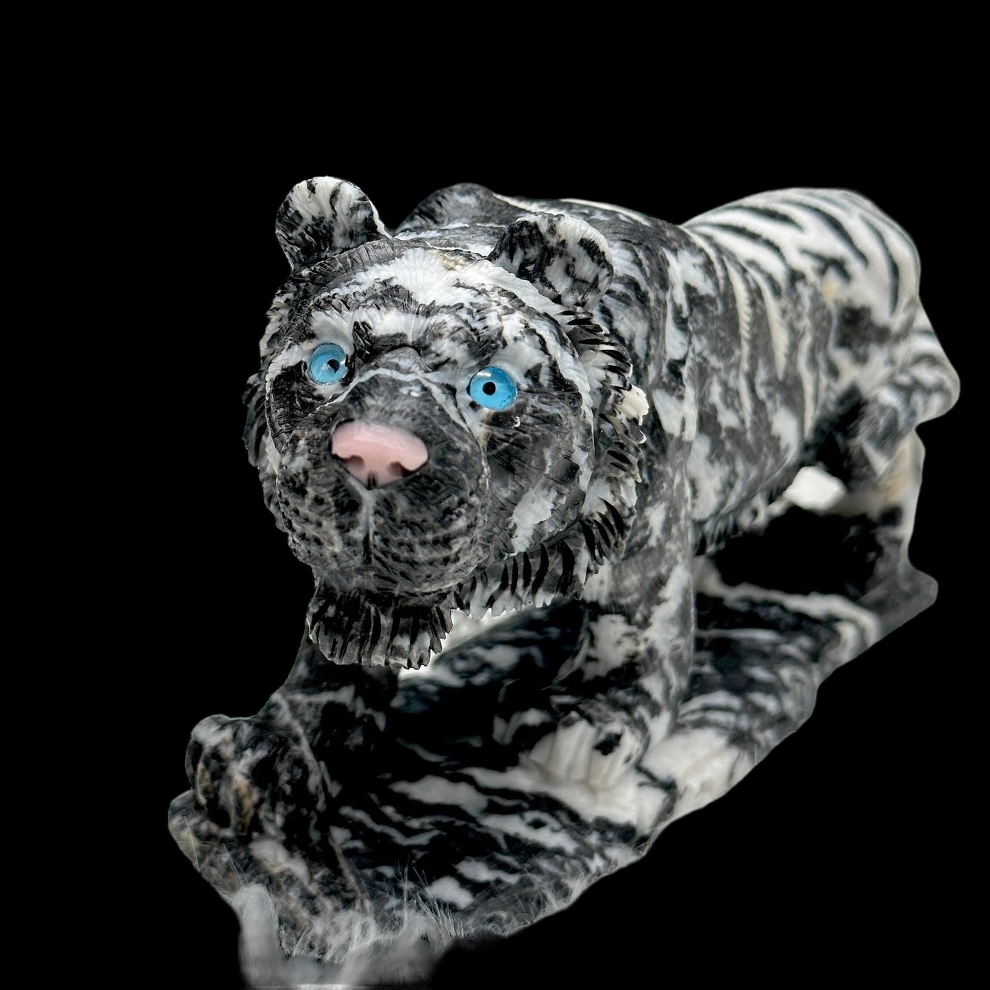 High Quality Zebra Jasper Tiger Carving, Hand Carved, Crystal Zebra Jasper Hand Carved Tiger - 1.2kg