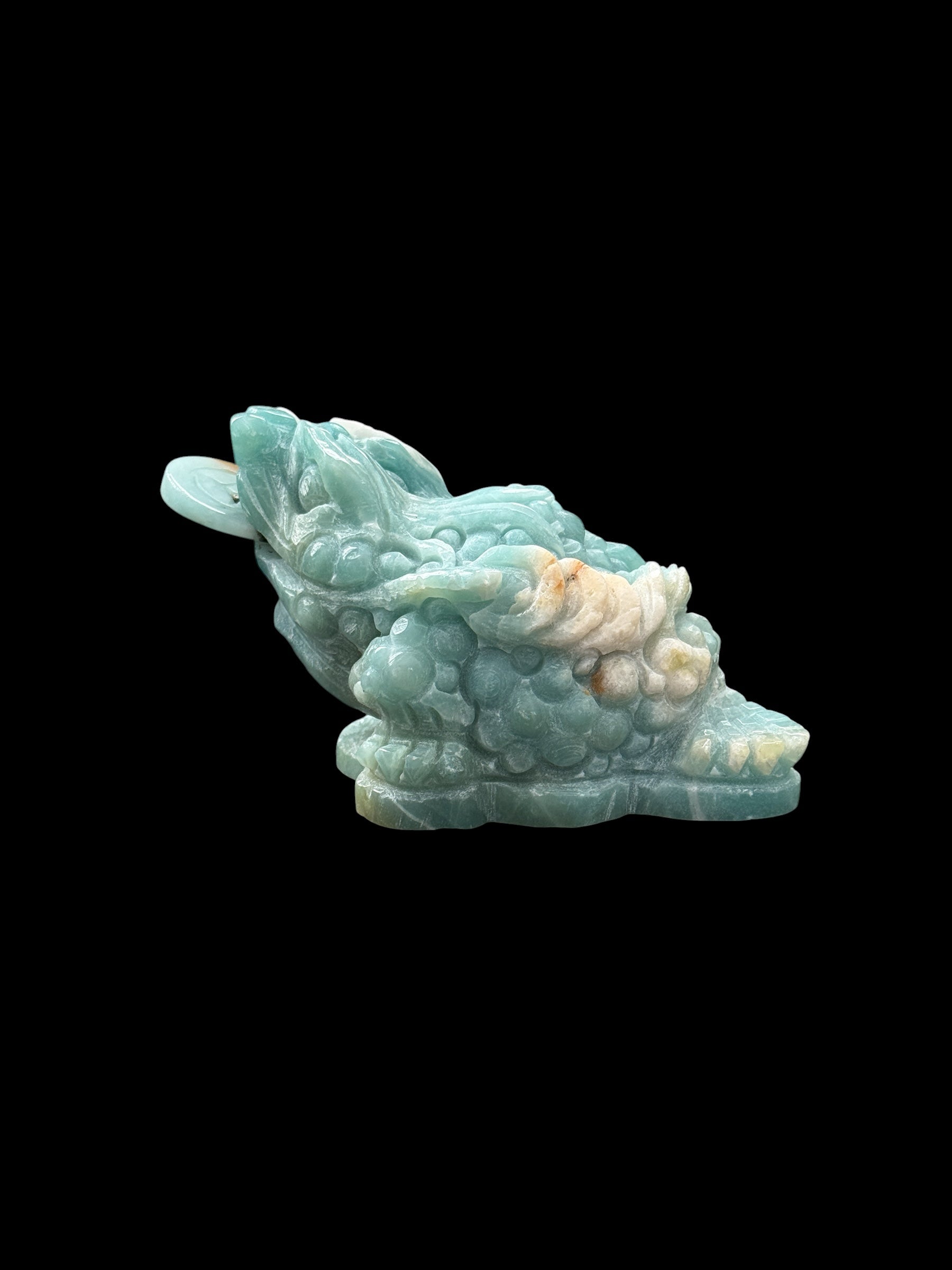 Amazonite money frog carving - side view 2