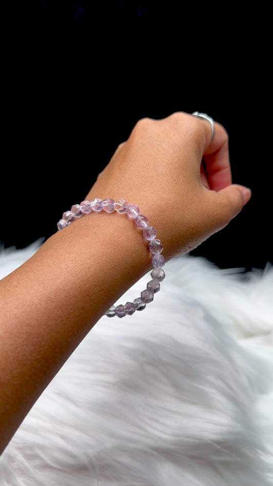 Premium Amethyst Crystal Bracelet with Stretchable Cord and Sparkly Bead