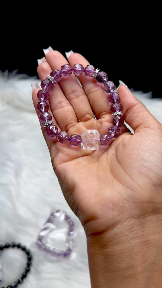 Amethyst Faceted Bead Bracelet with Clear Quartz Feng Shui Lion – Stretch Cord, Energy Healing Crystal Jewelry