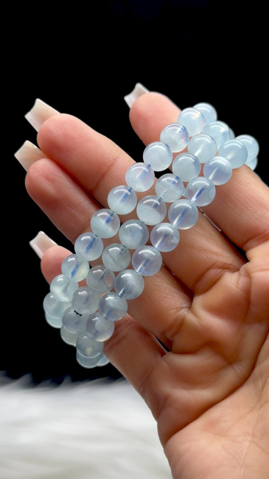 Natural Aquamarine Crystal Bracelet – 6mm Calming Gemstone Beads, Stretchable Cord