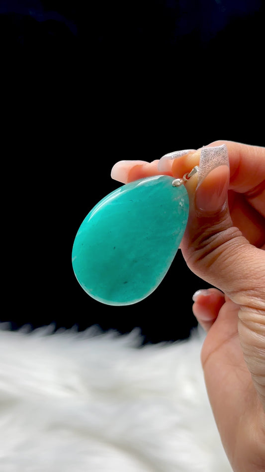 High-Quality Amazonite Crystal Pendant – Natural Polished Gemstone, Approx. 1.2 Inches