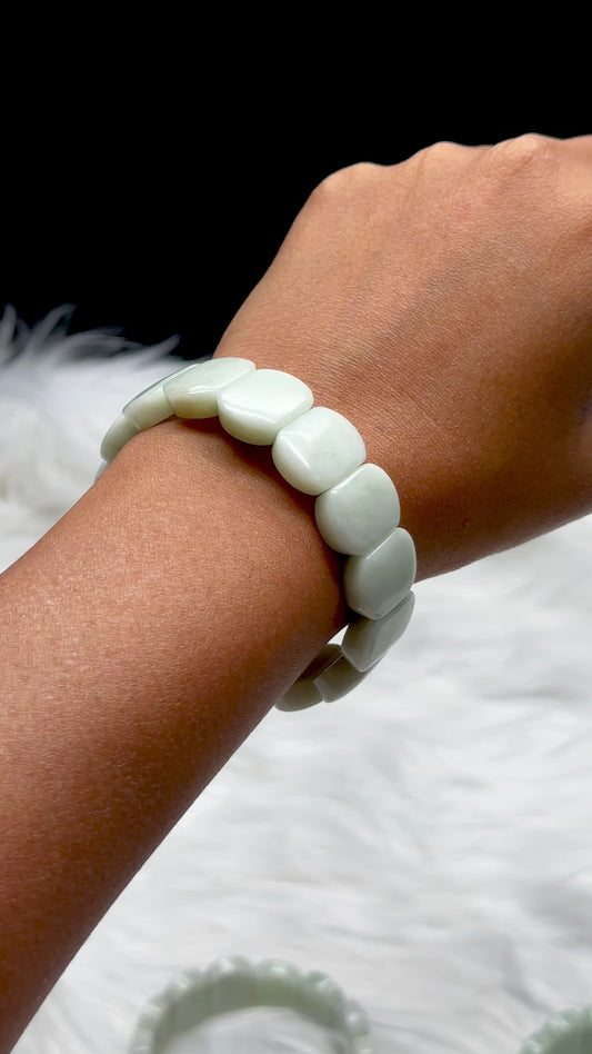 Natural Jade Crystal Bangle Bracelet – Stretchable Cord, Genuine Green Jade Gemstones