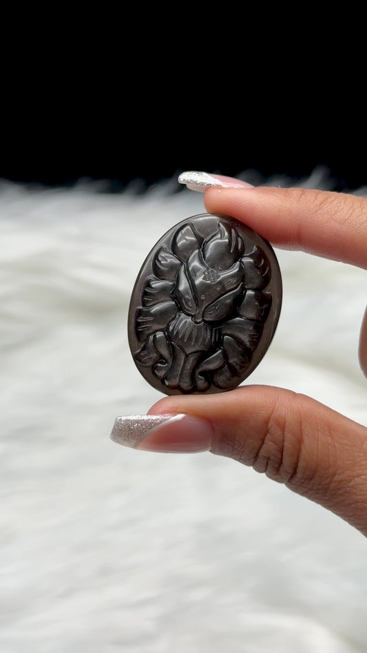 Silver Sheen Obsidian Nine-Tail Fox Carving – Hand-Carved Protection & Manifestation Crystal