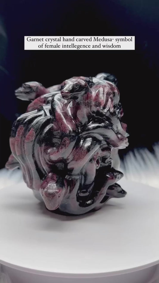 Large Garnet Crystal Medusa Carving – Powerful Protection & Root Chakra Energy | Hand-Carved Statement Crystal
