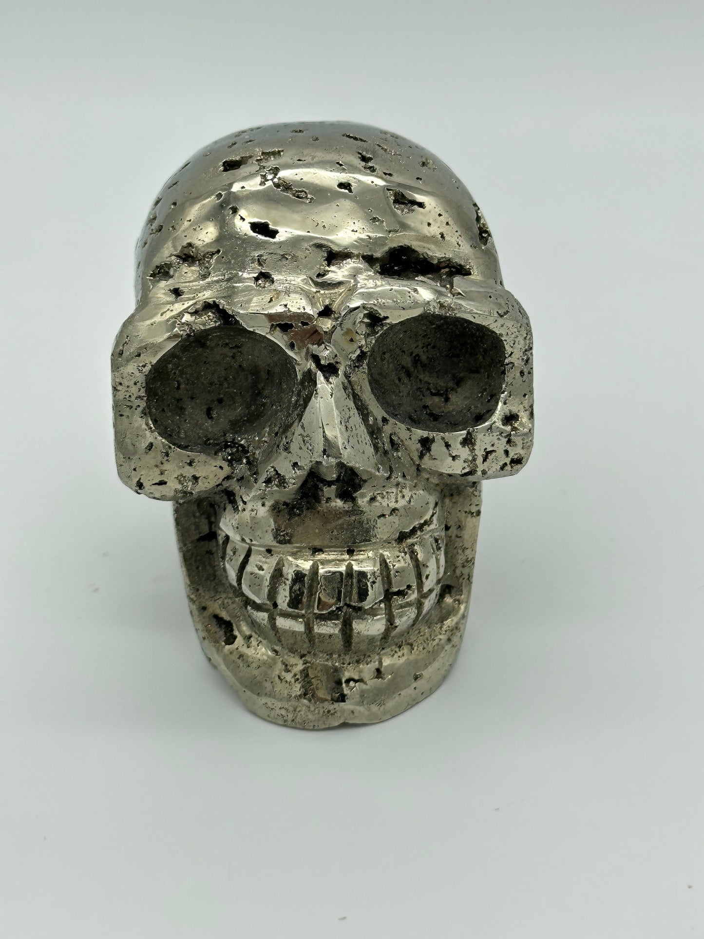 Gorgeous Pyrite Skull, Raw Pyrite Skull, Pyrite Carving, Home Accessories, Skulls,Home Decor, Reiki, Altar Tools