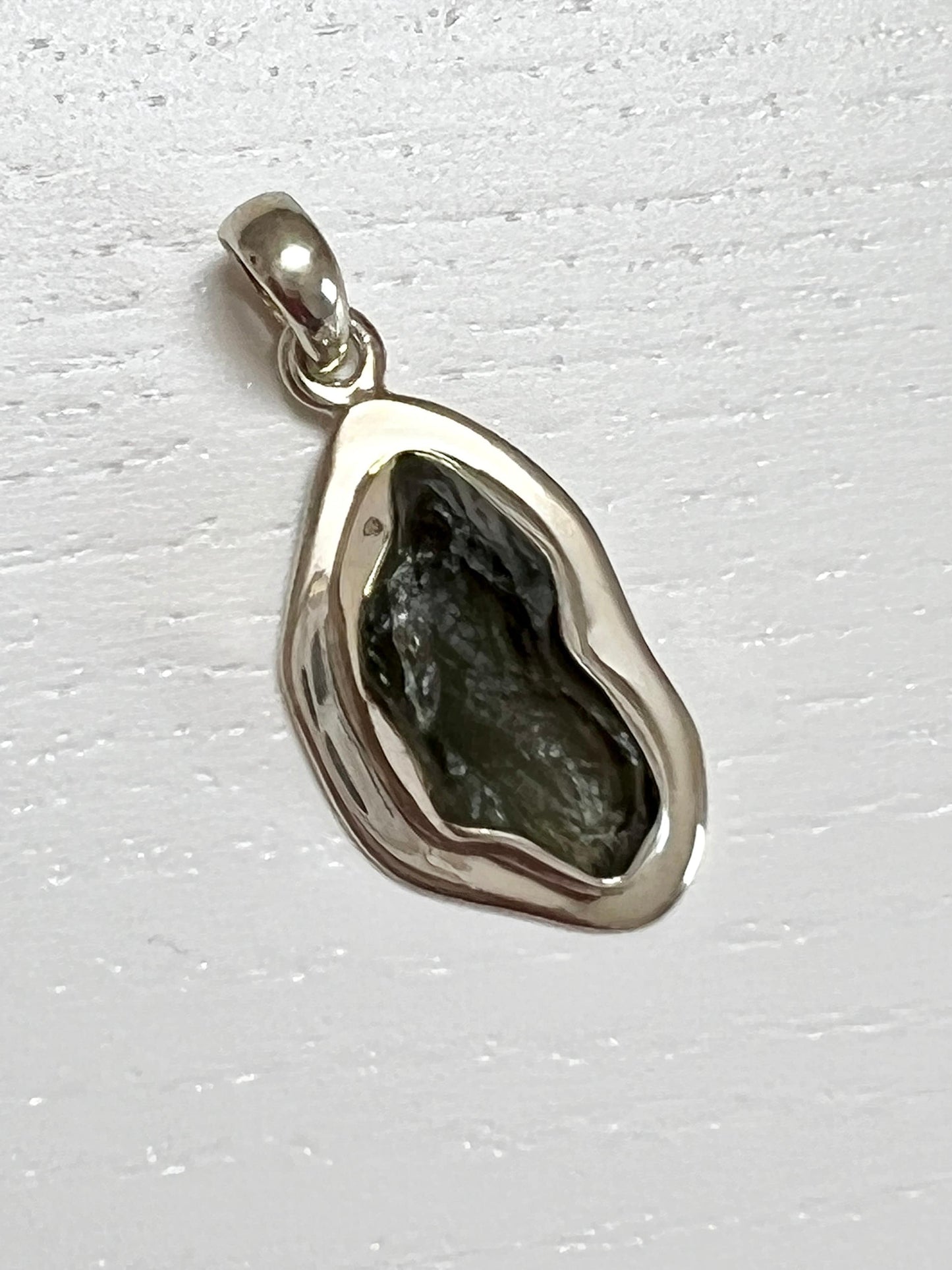 Genuine Moldavite Pendants in sterling silver - 3.38 grams