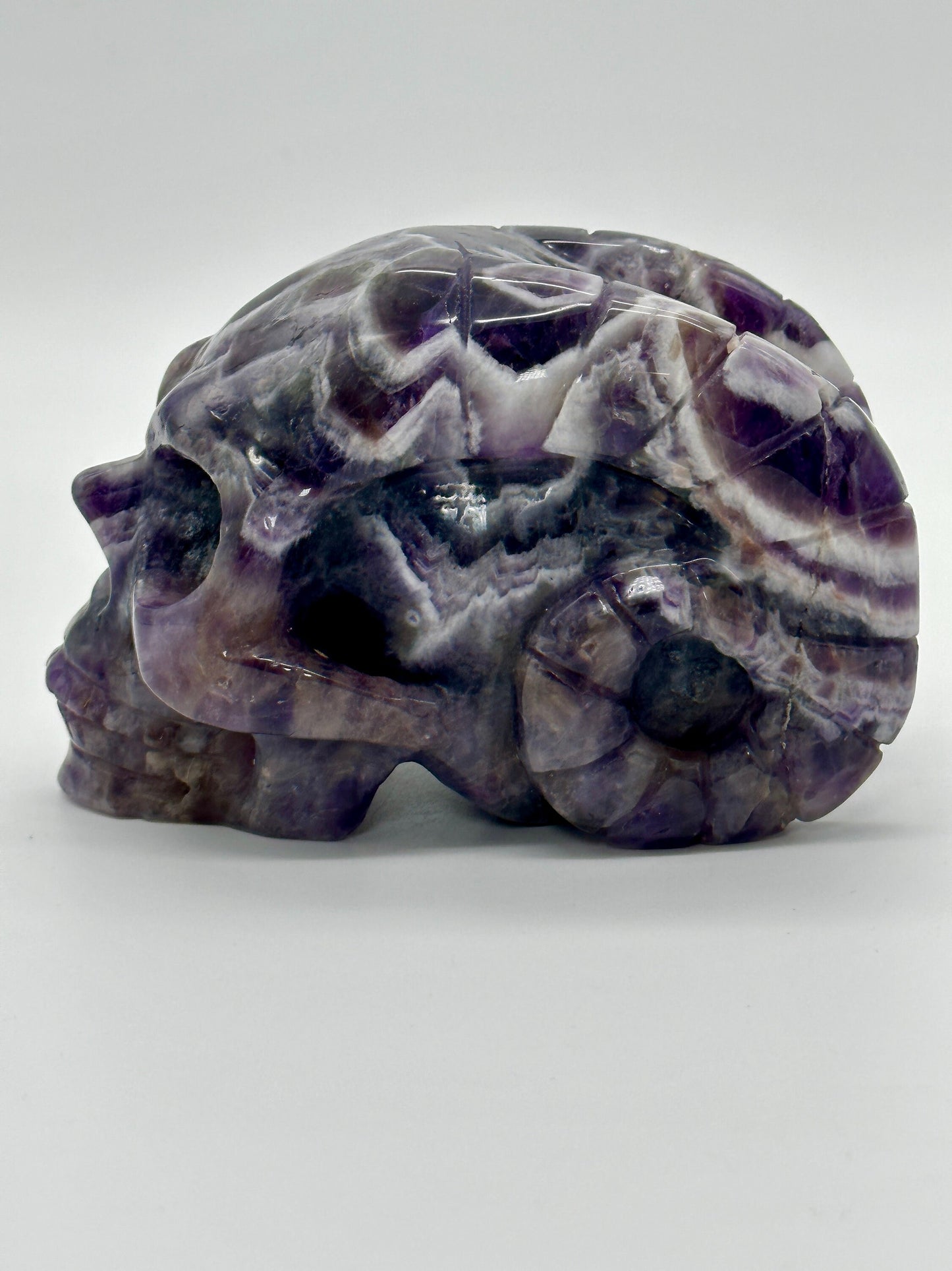 Beautiful large Dream amethyst skull carving, amethyst skull, chevron amethyst skull - 4.2 inches tall