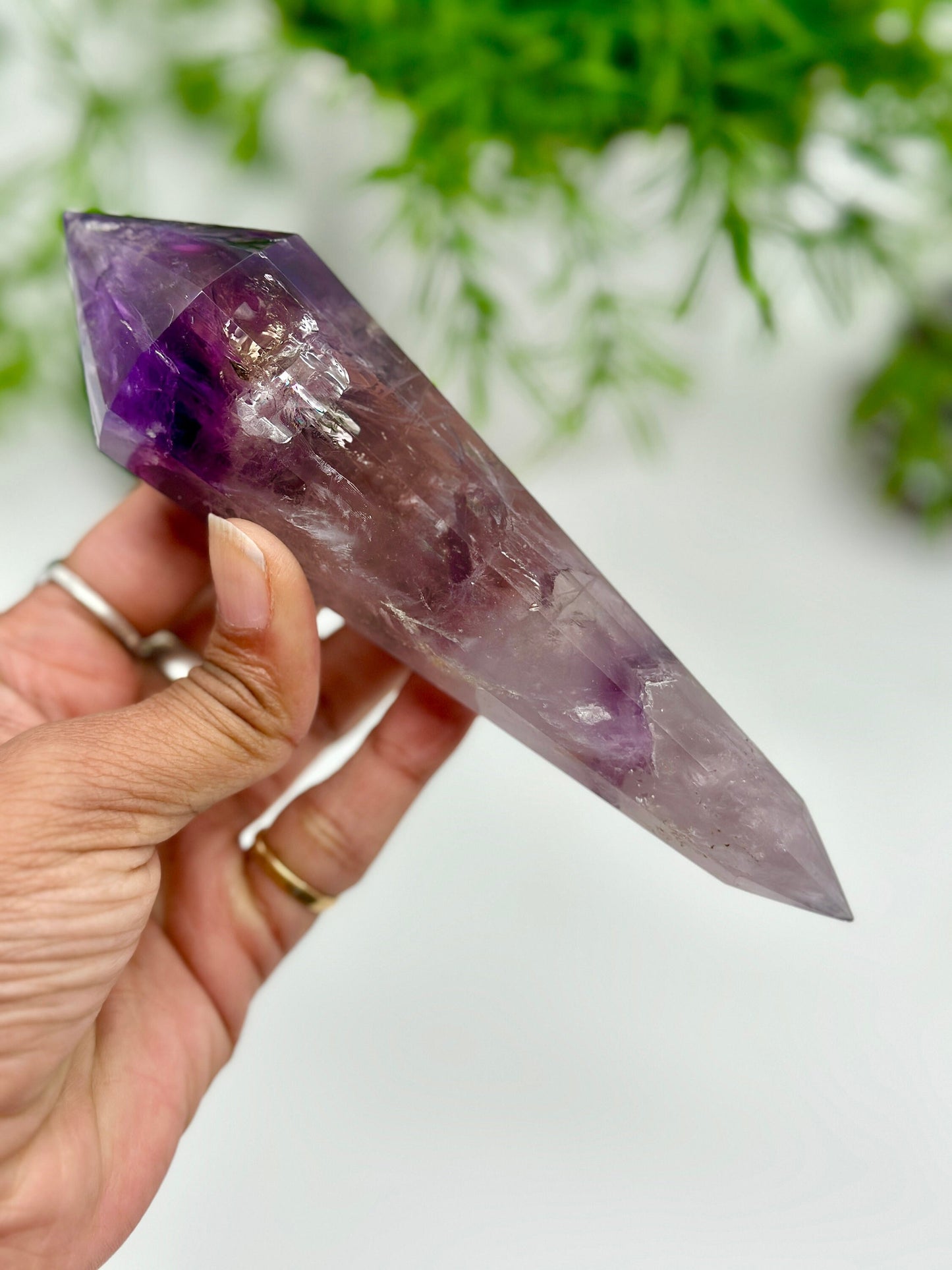 High Quality Amethyst Crystal Vogel point , Amethyst Wand, Amethyst DT