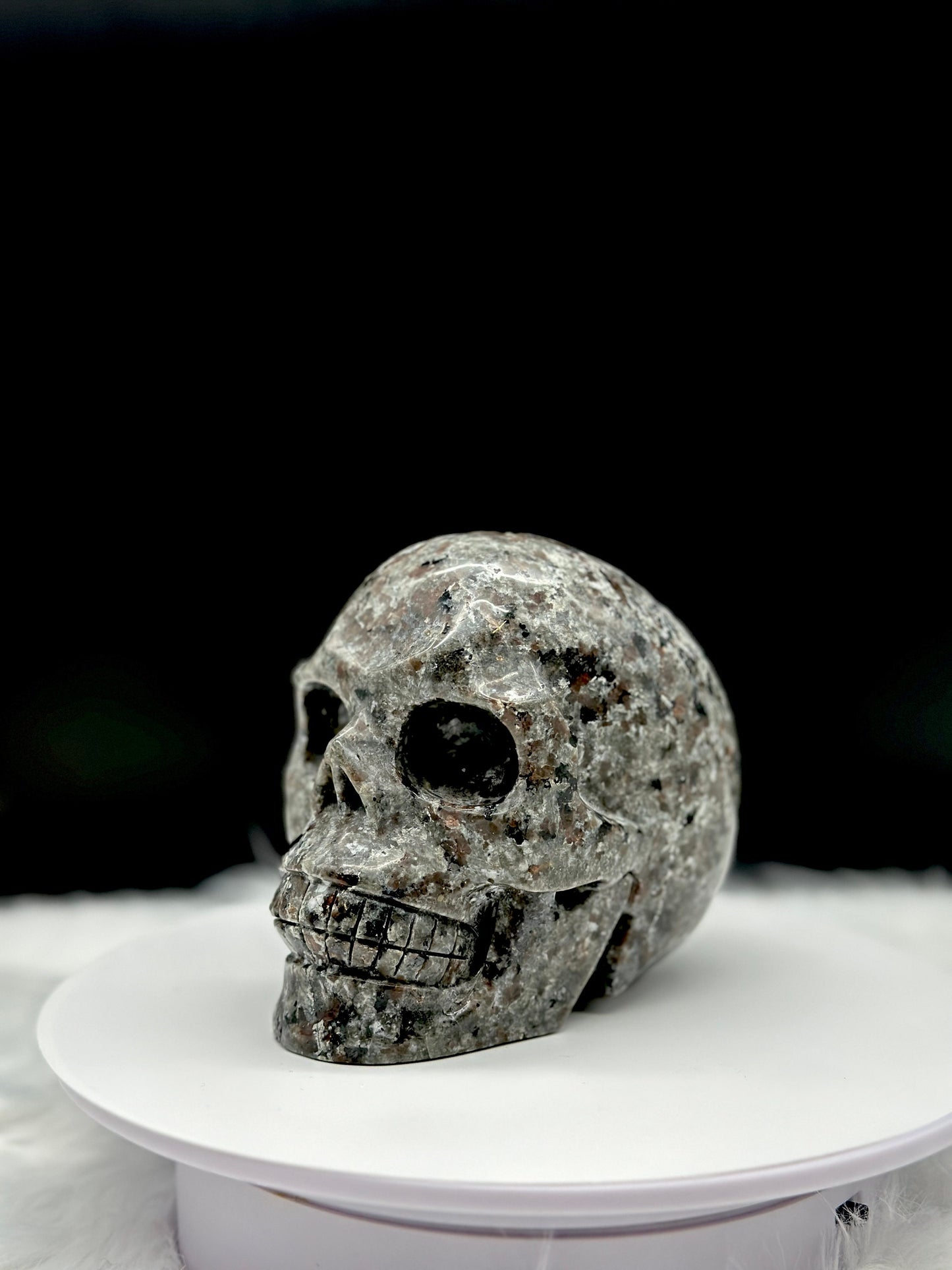 5.1" Yooperlite Hand Carved Gemstone Skull, Crystal Skull, UV Reactive Yooperlite Skull