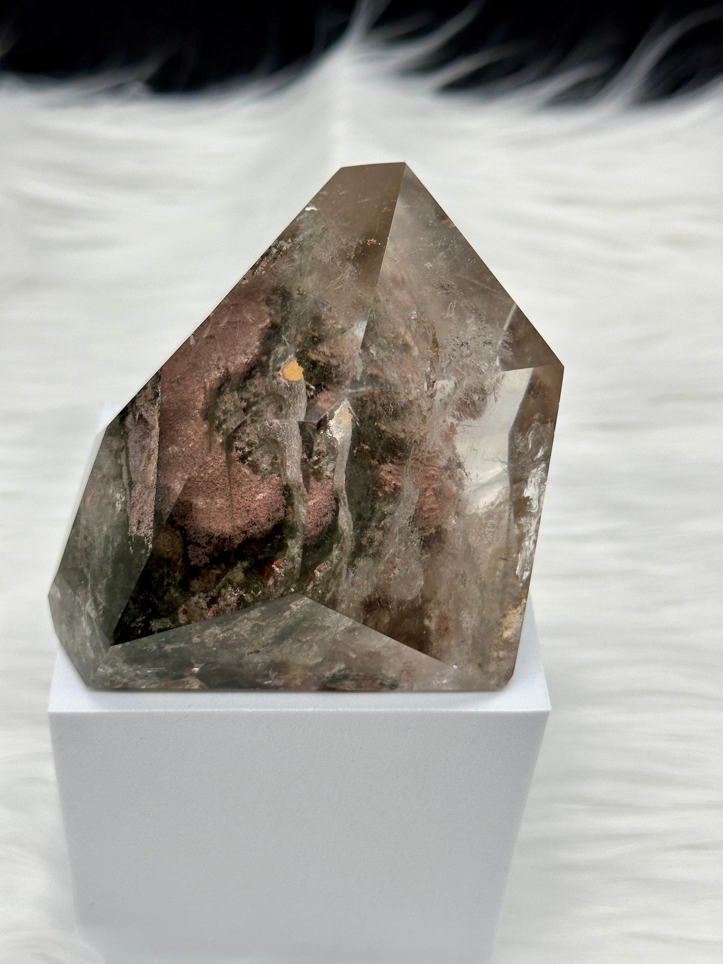 Thousand Layers Garden Quartz freeform, natural lodolite freeform