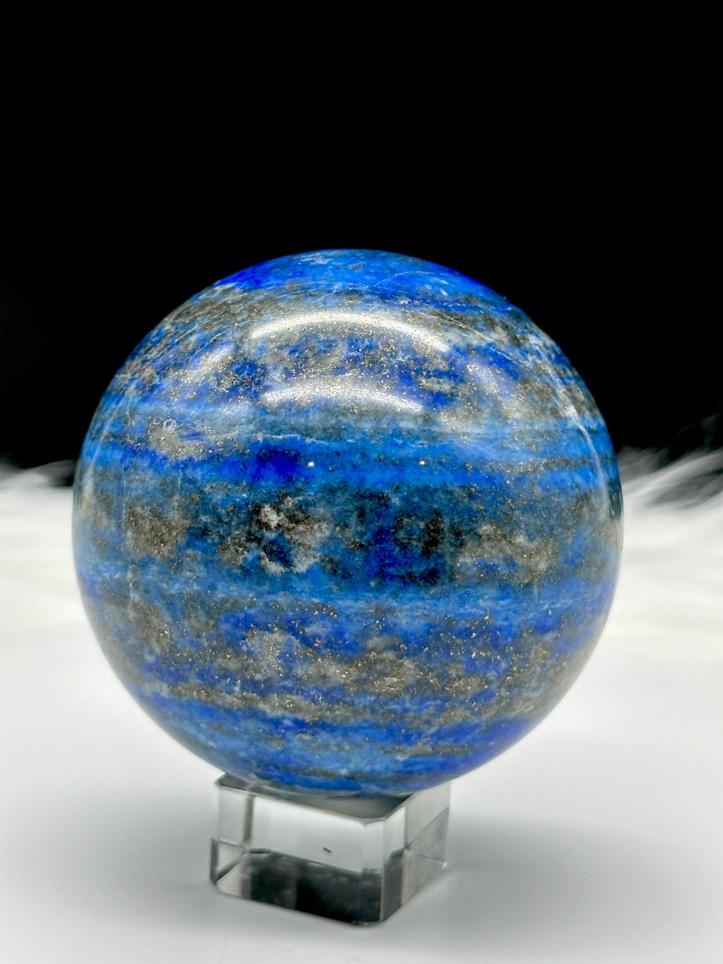 Large Sparkly Lapis Lazuli Sphere, Natural Blue Lapis Lazuli Crystal Ball Healing Sphere Lapis Lazuli Stone magic stone contains powerful