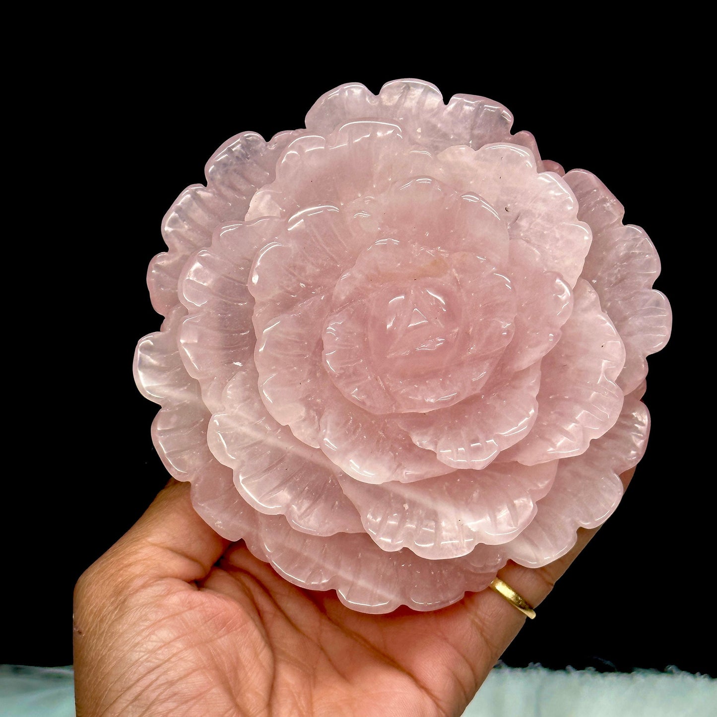 Pretty Pink Rose Quartz Flower hand carved, Natural Rose Quartz Flower,Home Decoration,Crystal Carving,Reiki Healing,Crystal Gifts